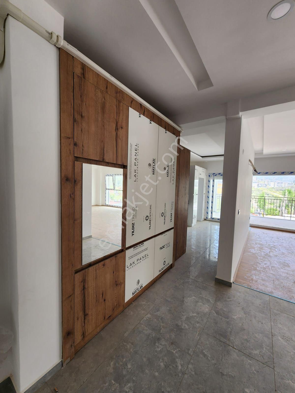 Geniş 3+1 Sıfır Daire - Görsel 7