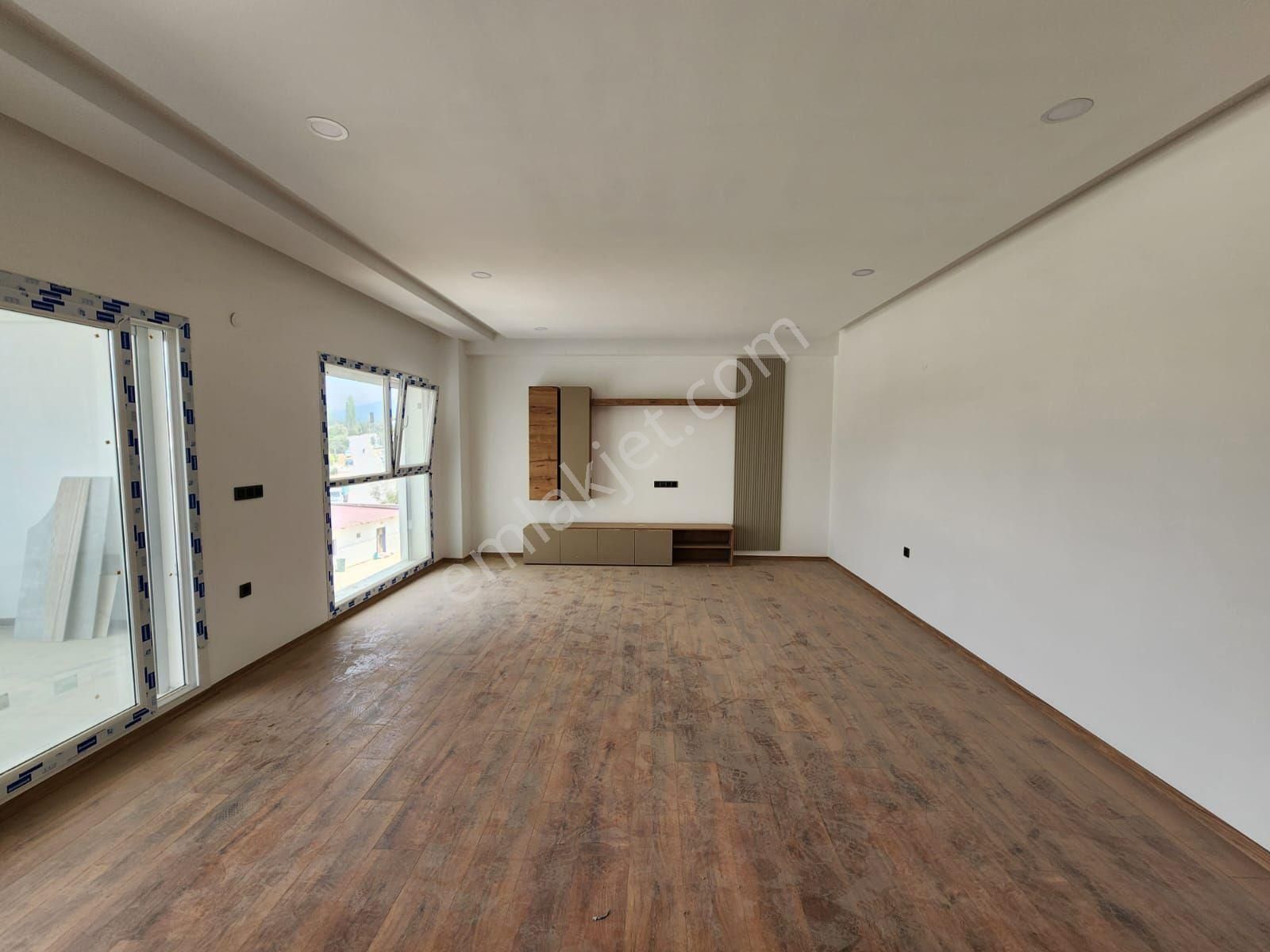 Geniş 3+1 Sıfır Daire - Görsel 10