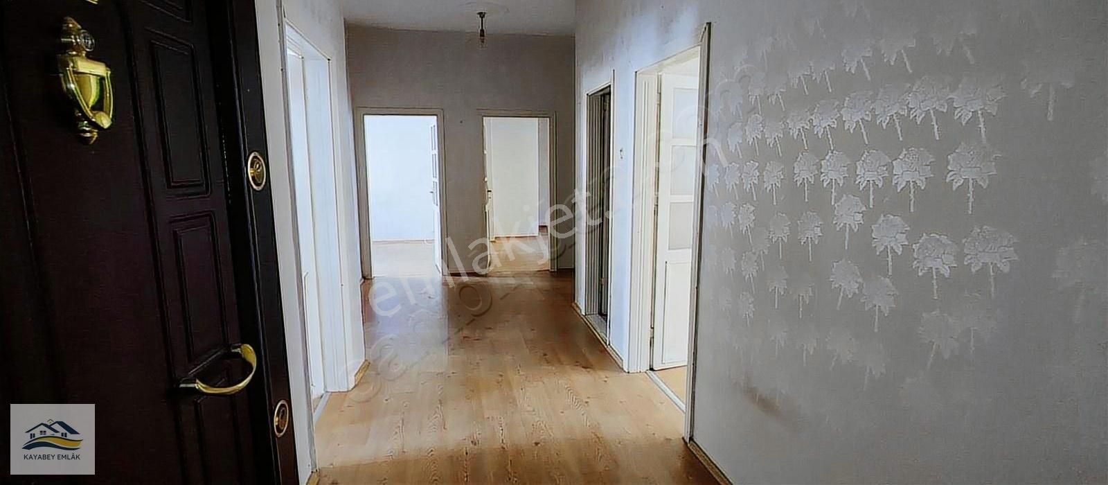 Veysel Karani Caminin Karşısında 3+1 Satılık Daire
