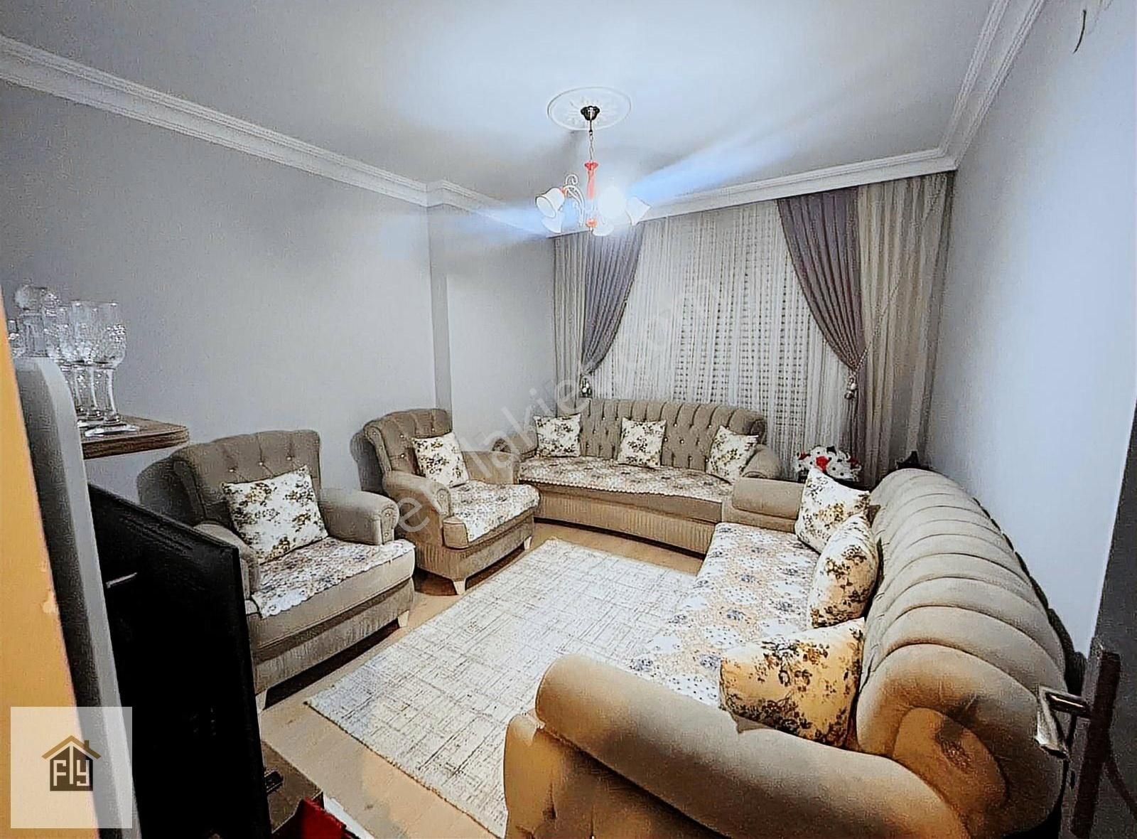 F&y Emlaktan Gazi Göbek Mevki 3+1 Yüksek Giriş Konumunda Daire