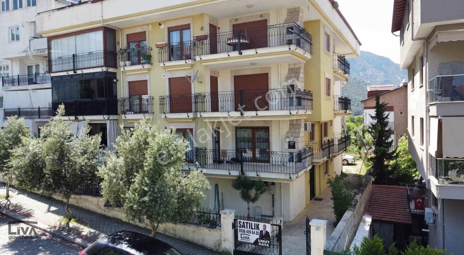 Liva Gayrimenkulden Bağbaşında Emsalsiz Genişlikte Satılık Daire