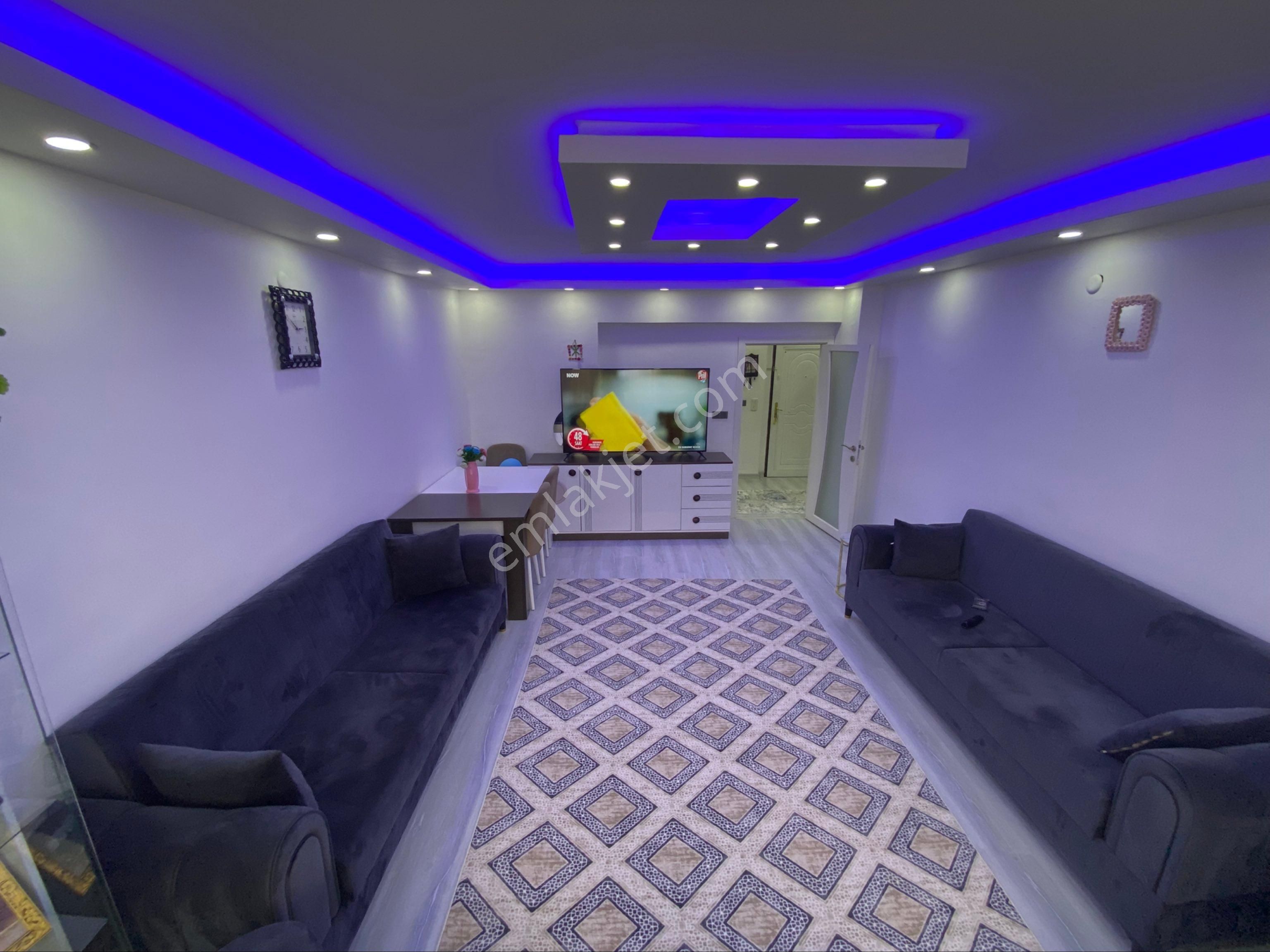 (3164) Karakaya Mah Site İçinde Geniş Balkonlu Asansörlü Daire