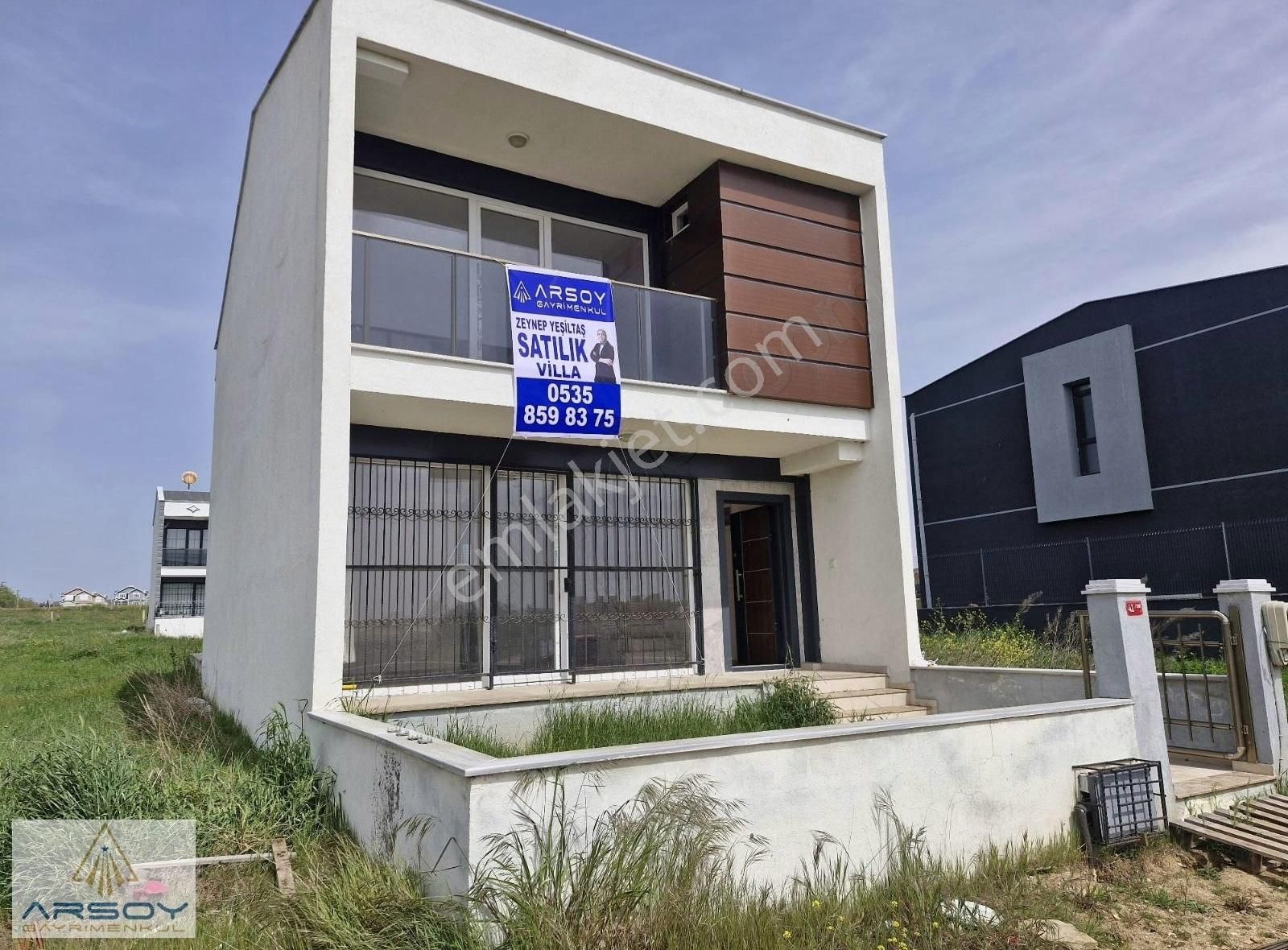 İstanbula Komşu, Doğa İle İç İçe, Yeni 3+1 Villa!