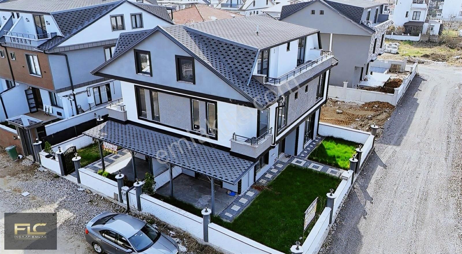 Sıfır 4+1 Denize Yürüme Mesafesinde Mutfak Ayrı Fırsat Satılı