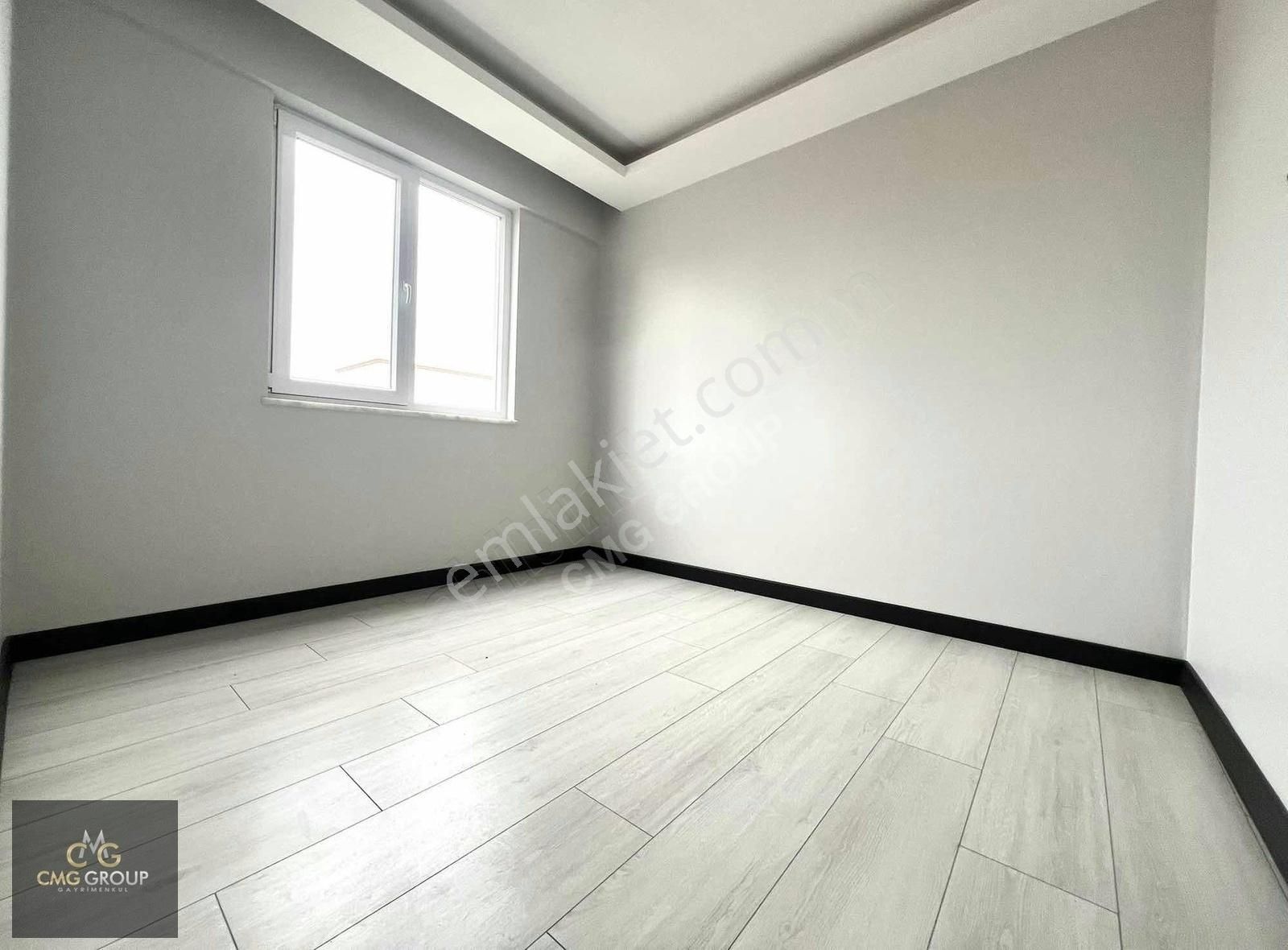 Cmgden Esenevler'de 2+1 100m2 Ayrı Mutfak İskanlı Kupon Daire