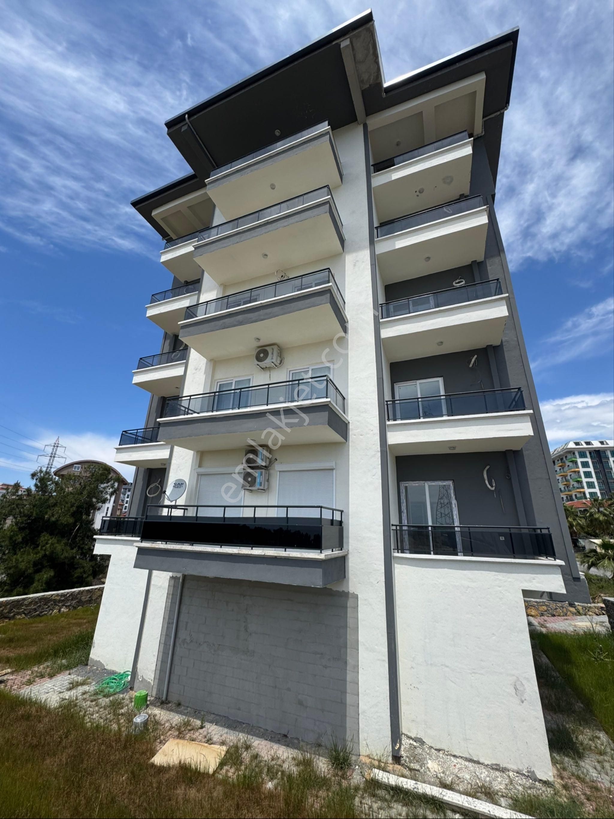 Deniz Ve Doğa Manzaralı 1+1 Daire