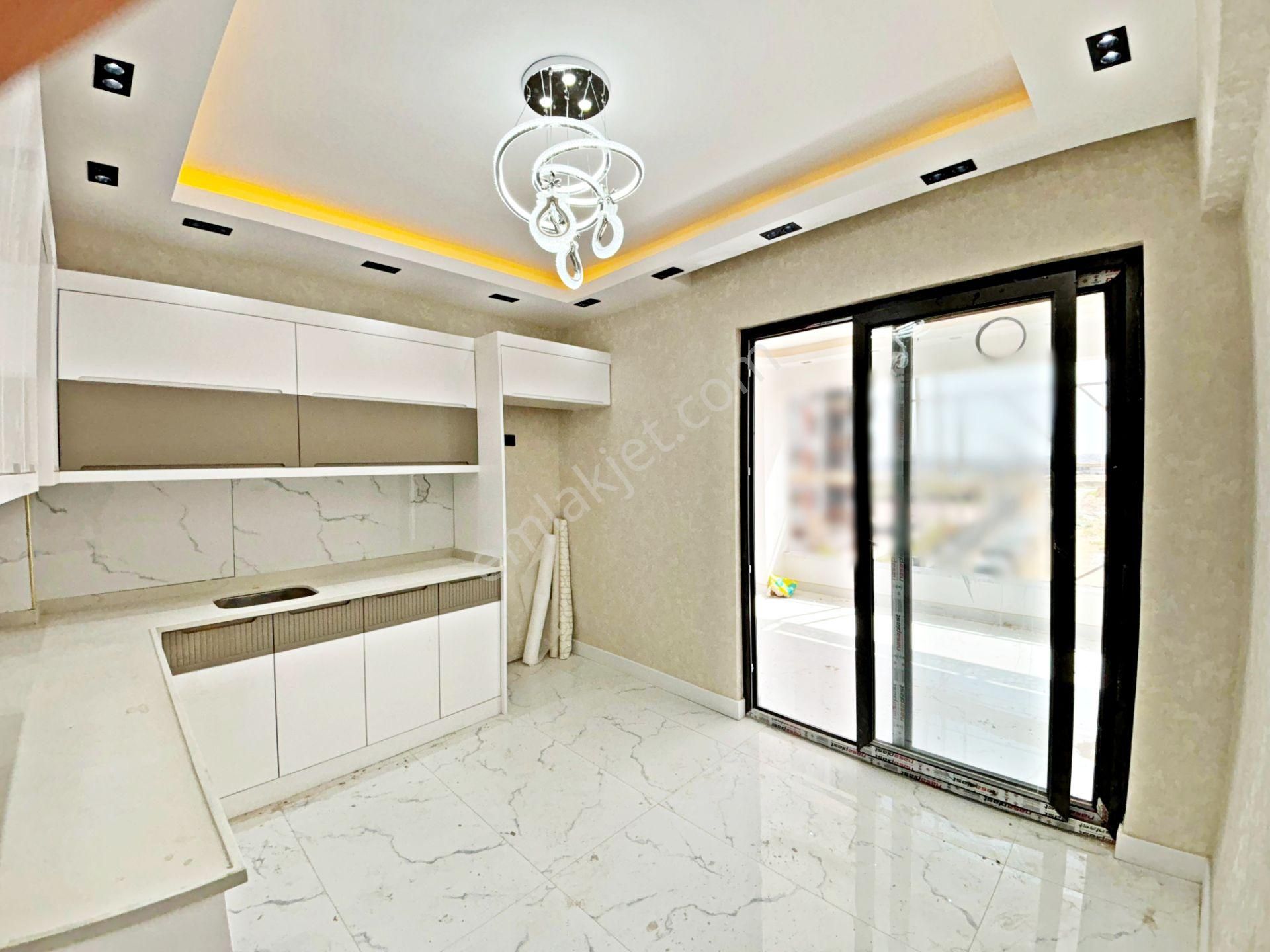 Alpaslan 1'de Şehir Manzaralı 2+1 Ultralüx Geniş Arakat Daire - Görsel 2