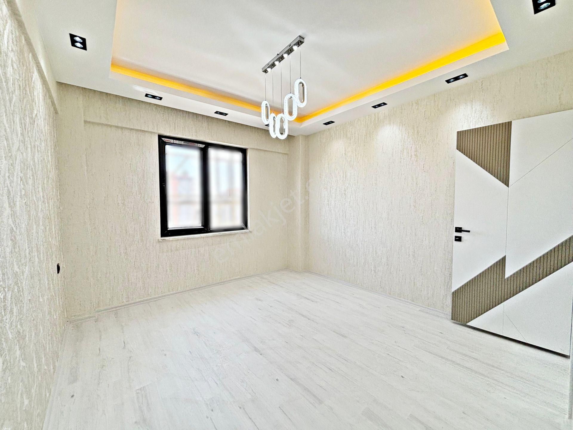 Alpaslan 1'de Şehir Manzaralı 2+1 Ultralüx Geniş Arakat Daire - Görsel 14