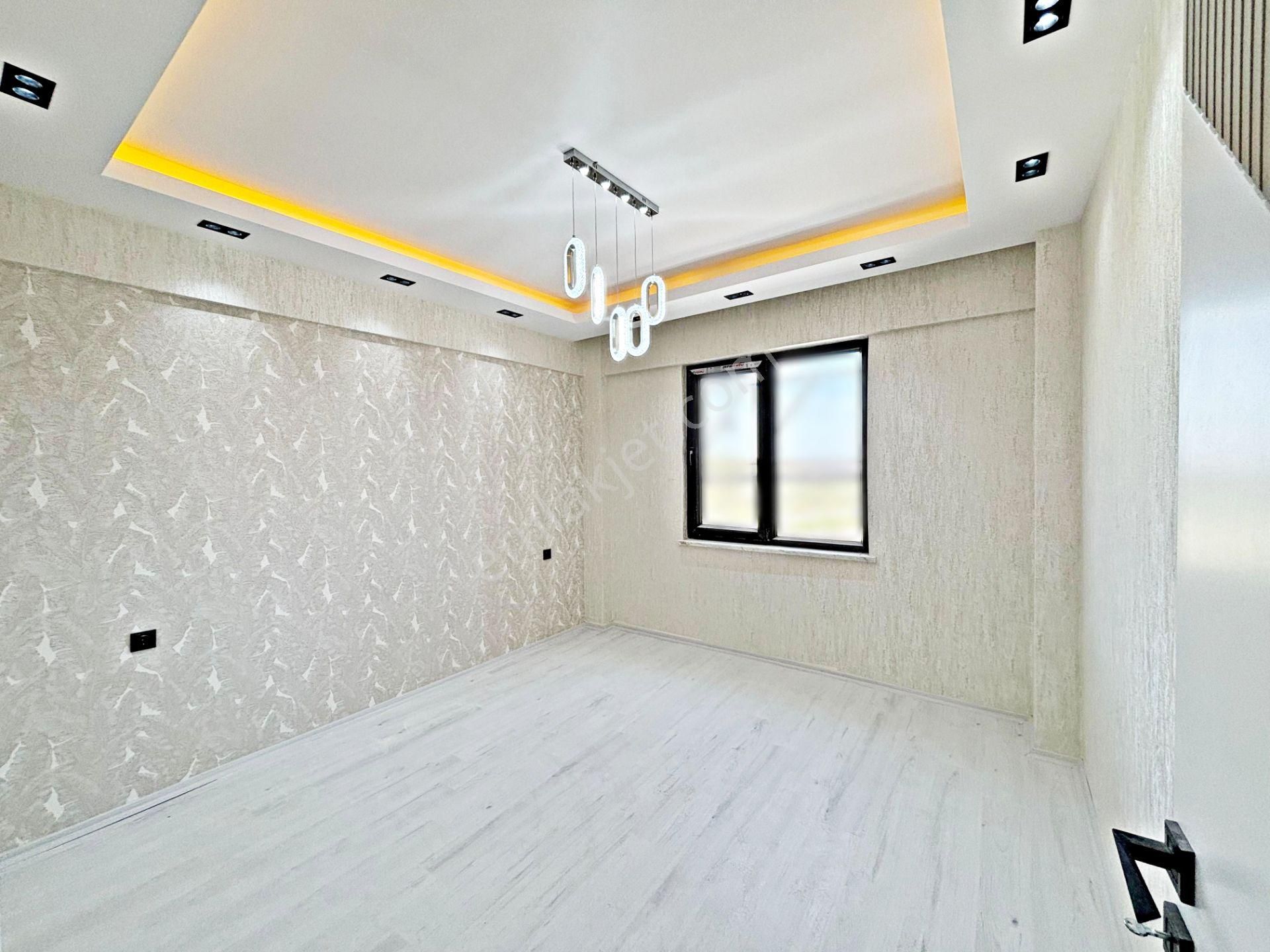 Alpaslan 1'de Şehir Manzaralı 2+1 Ultralüx Geniş Arakat Daire - Görsel 13