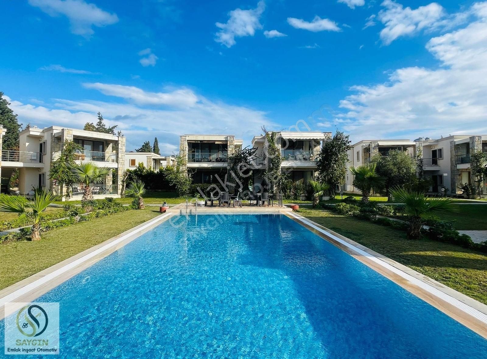 *saygın* Yahşi Sitede Denize 200m Kiralık Bahçe Katı Ve Üst Kat