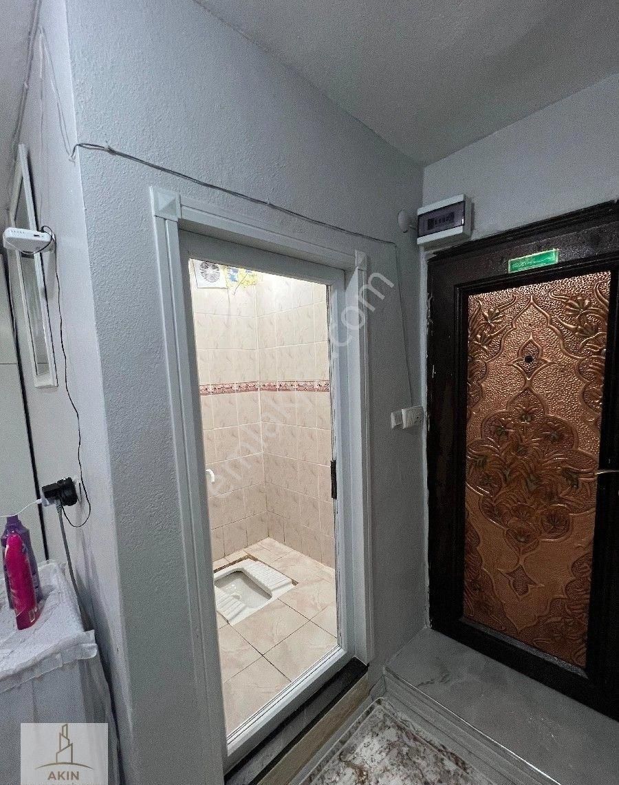 Küçükçekmece Kanarya Mah.de 2+1 Geniş Daire - Görsel 9