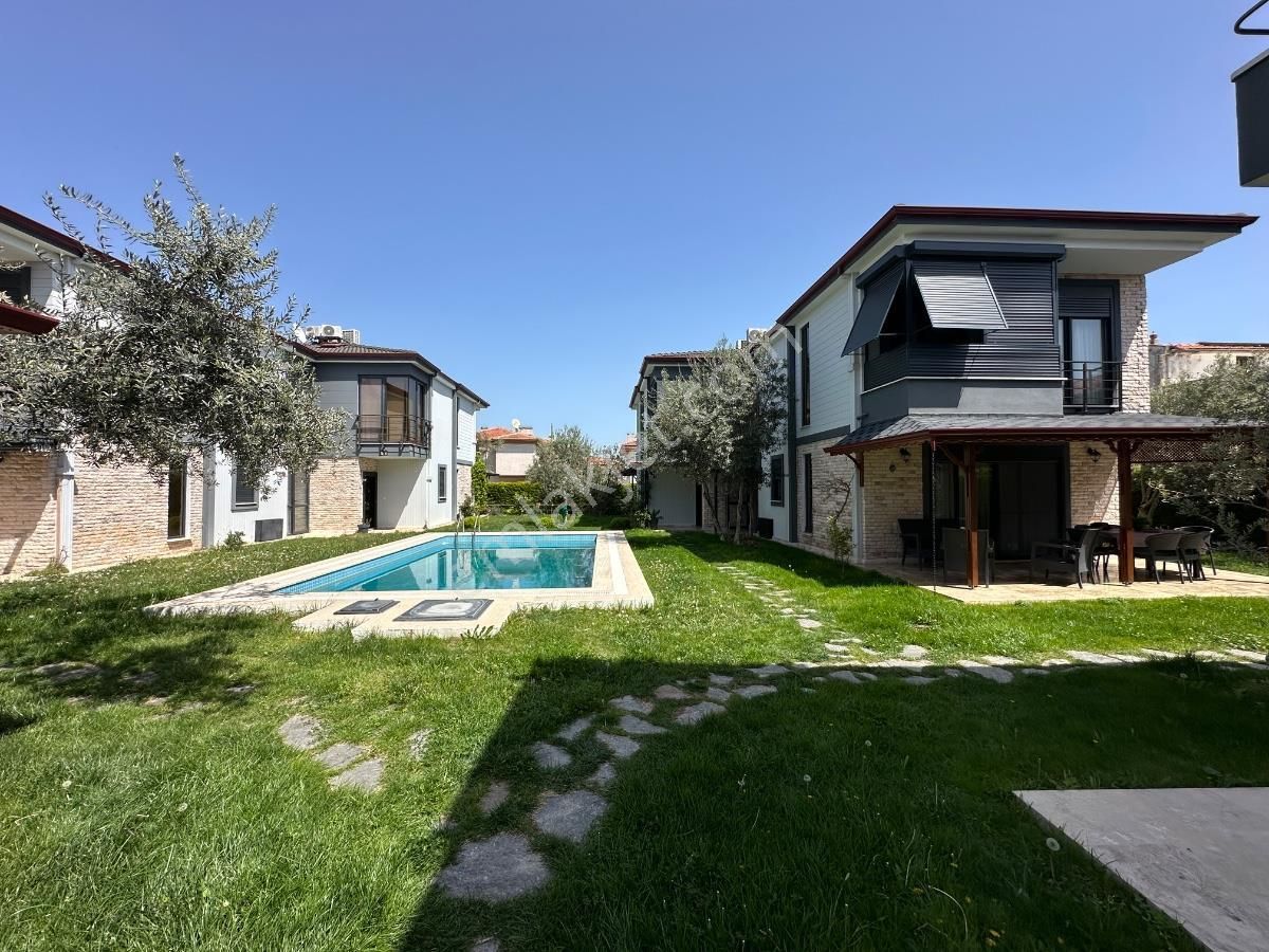 Şehir Konforunu Doğayla Buluşturan Lüks Villa – Altınoluk