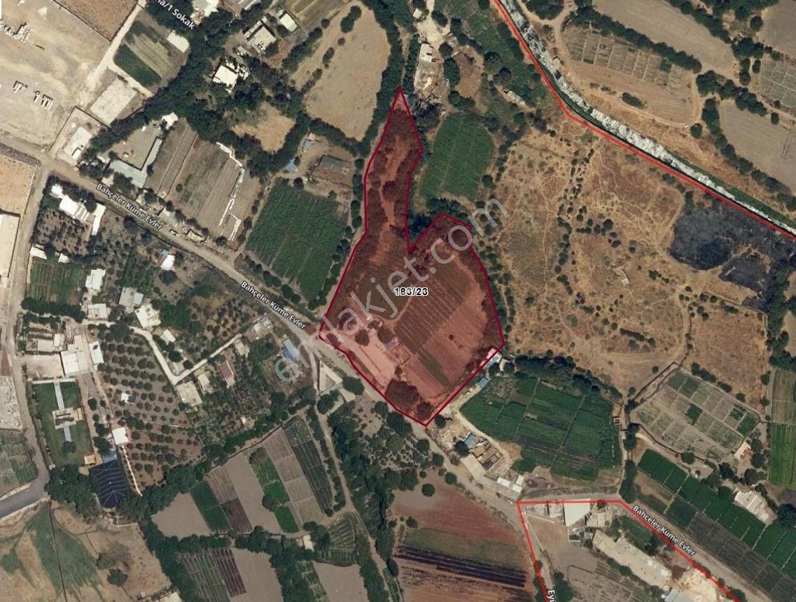 Yaşarsoy Gyo'dan Gap Stadyum Yanında Uygun Tarla