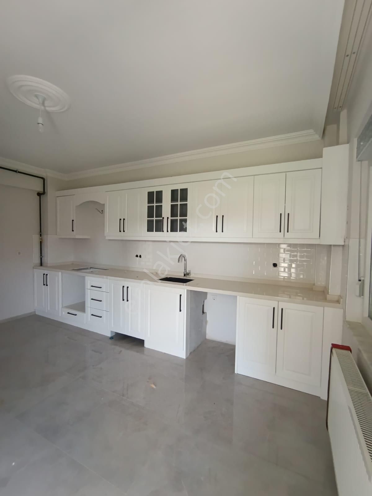 Antalya Serik Merkez Mahallesi 3+1 Doğalgazlı Sıfır Daire