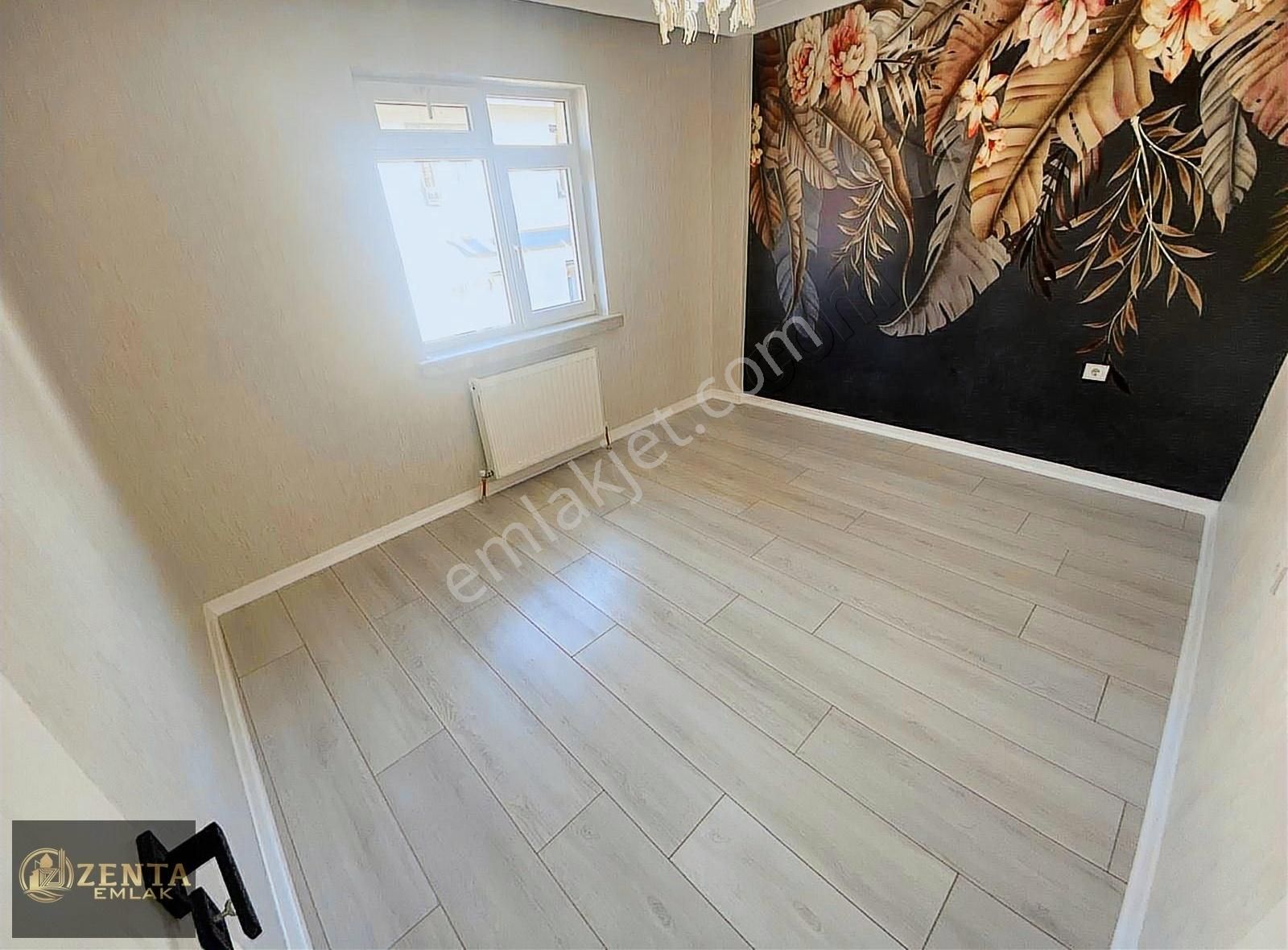 Zenta'dan Selçuklu Mah'de 3+1 Ara Katta Ful + Ful Yapılı Daire