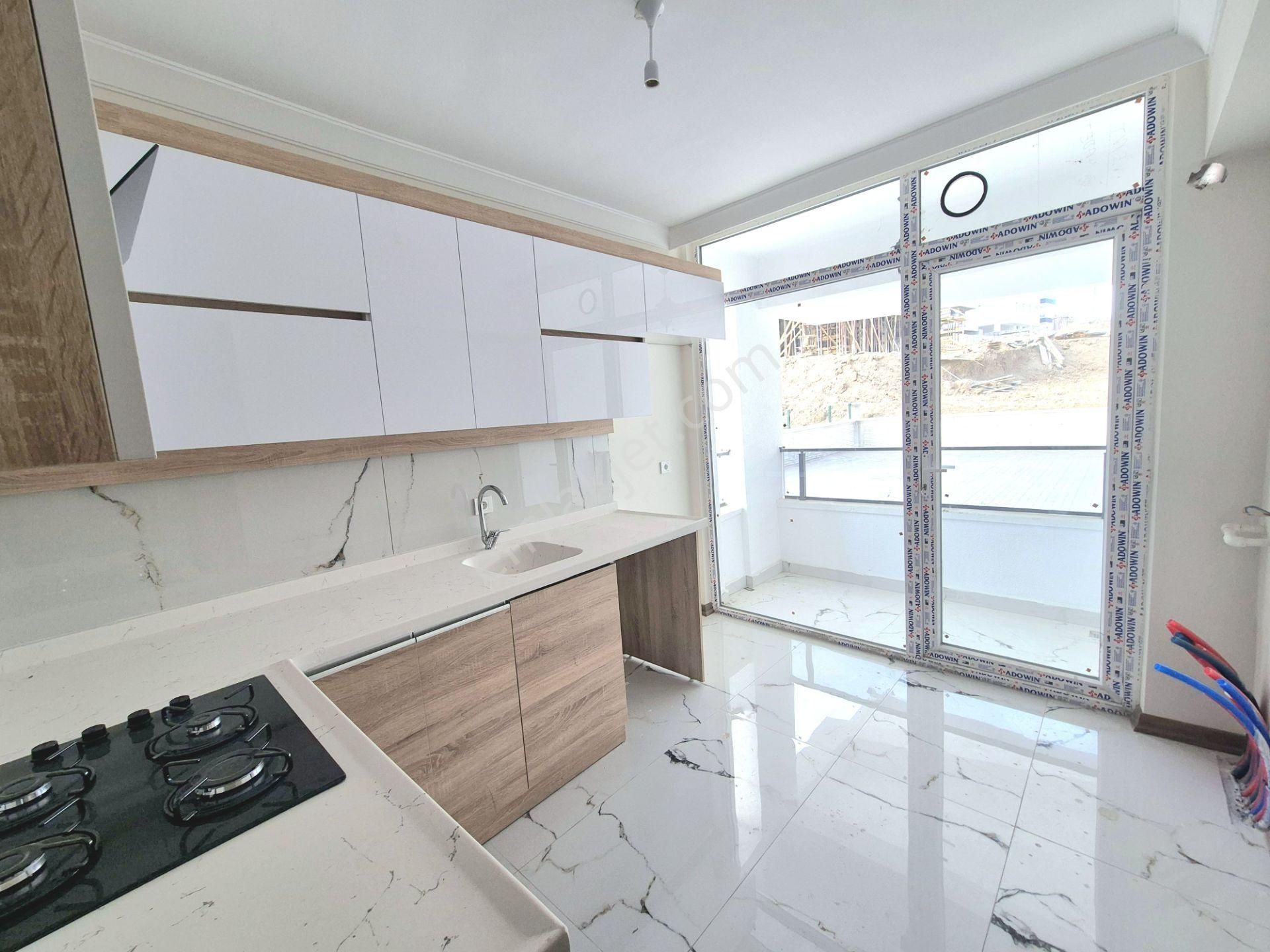 Sincan Yenikent Fevzi Çakmak Mah.giriş Katta 3+1 Ankastreli,ebeveyn Banyolu Kiralık Daire