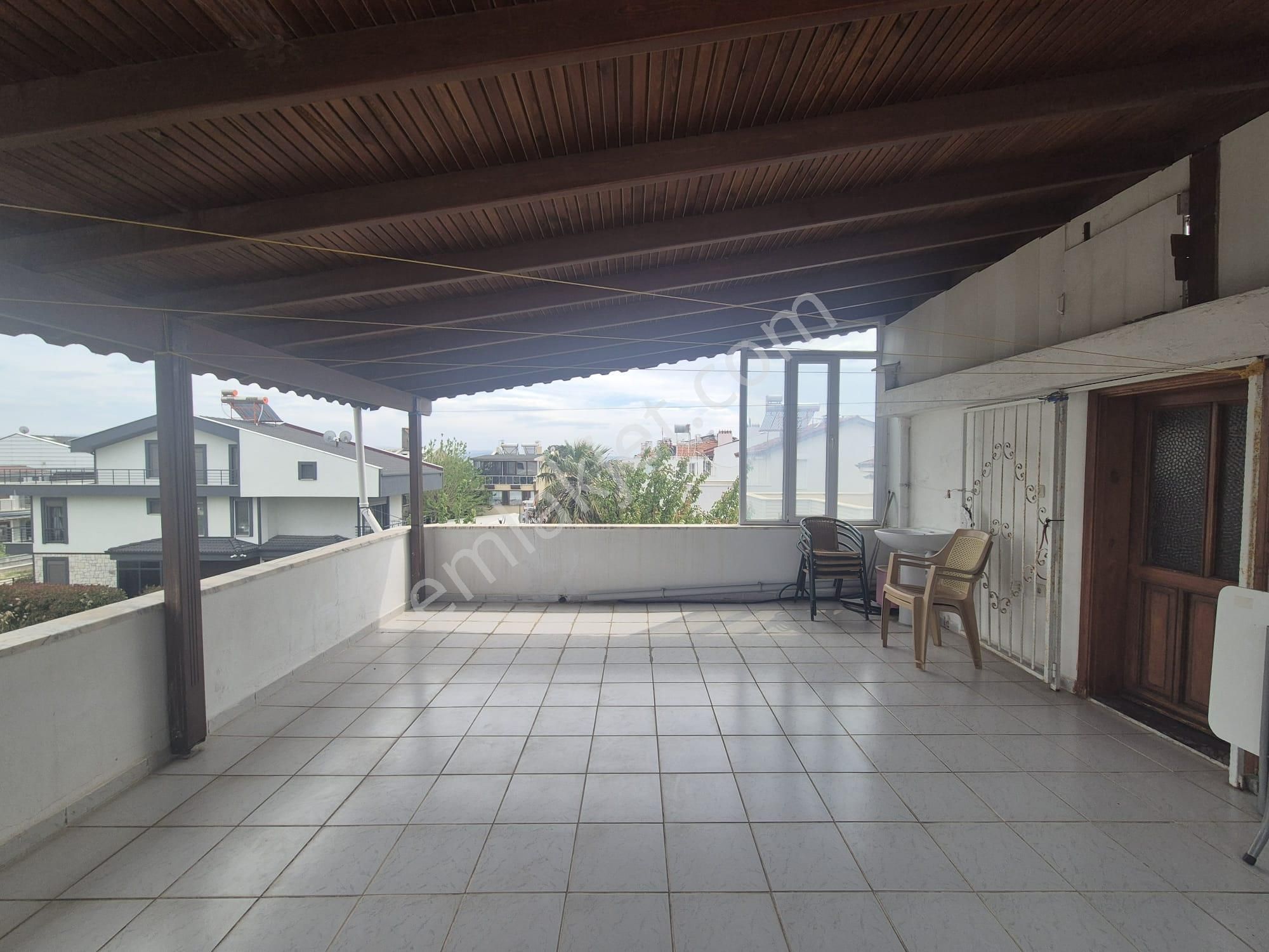 Akçay Güre'de Denize 2dk.mesafede Bahçeli Bakımlı Tripleks Villa - Görsel 29