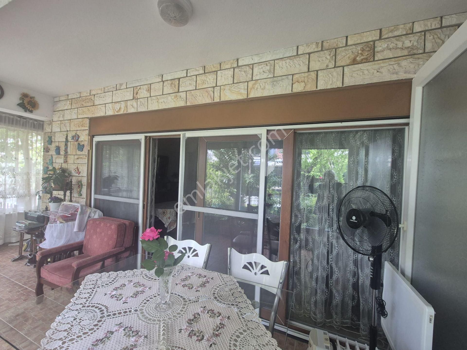 Akçay Güre'de Denize 2dk.mesafede Bahçeli Bakımlı Tripleks Villa - Görsel 21