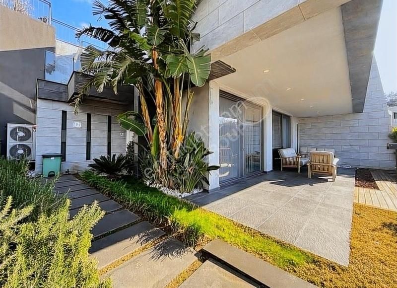 Agr Group'tan Bodrum'dan Kale/deniz Manzaralı Lüx Villa - Görsel 18