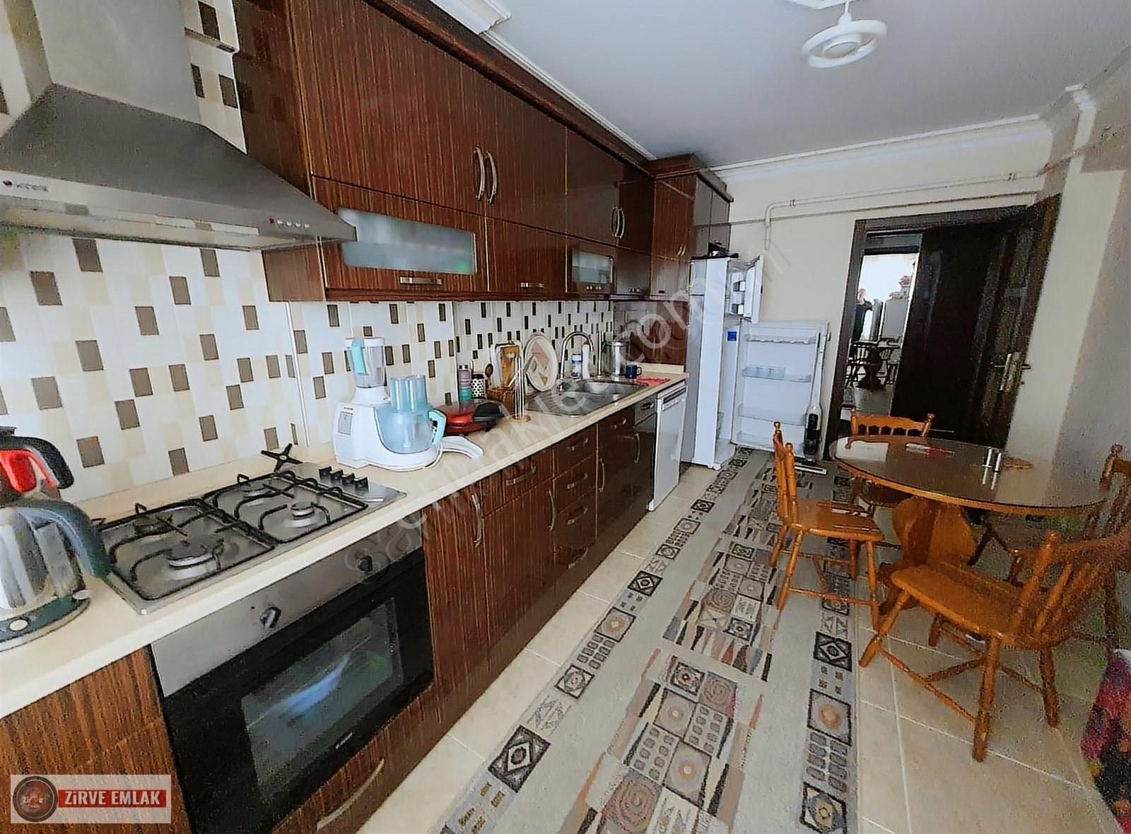 Akyazı'da...koza Evleri Sitesinde...full Eşyalı Kiralık Daire...