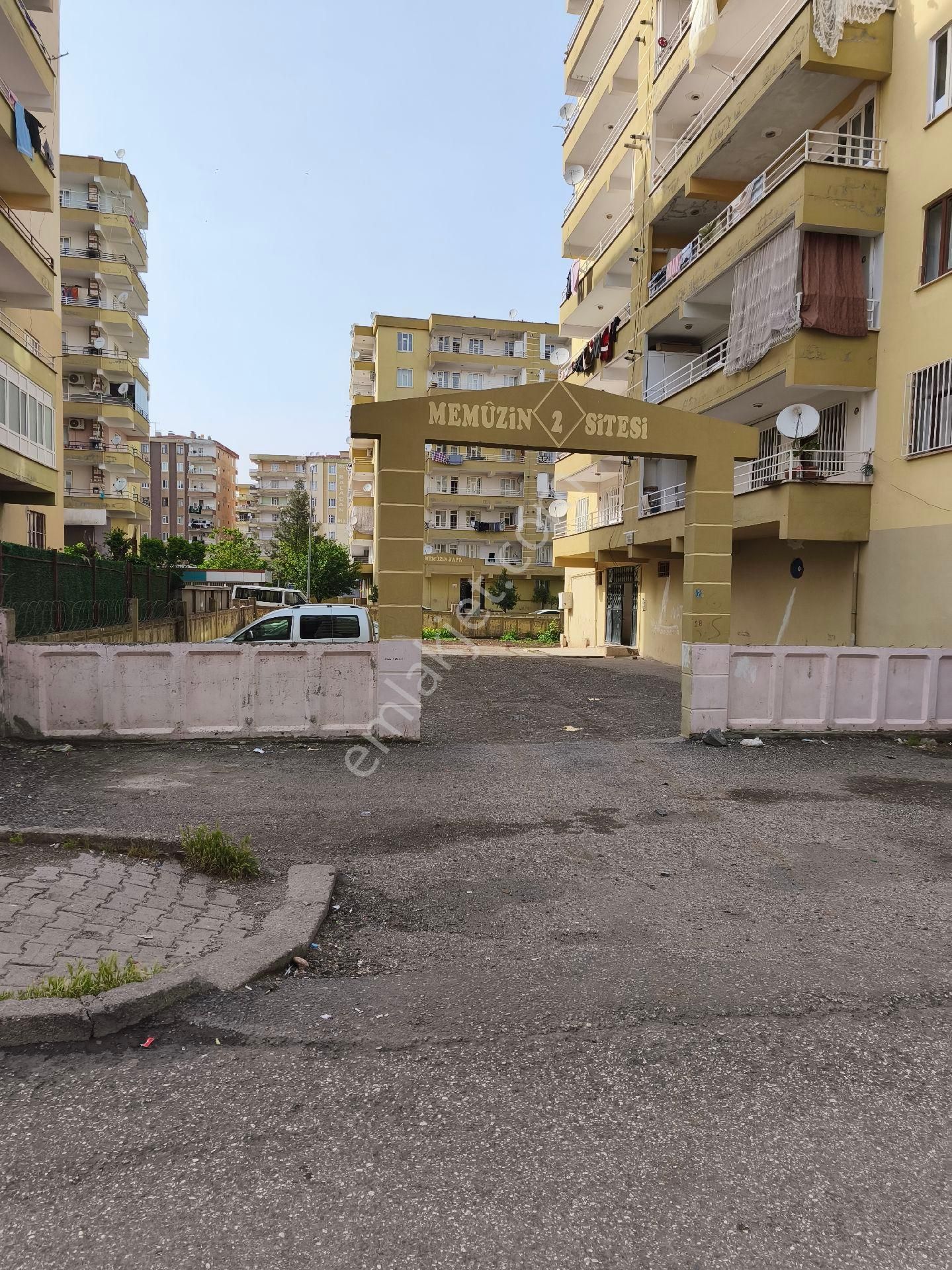 Amed Nur Emlaktan Satılık Daire