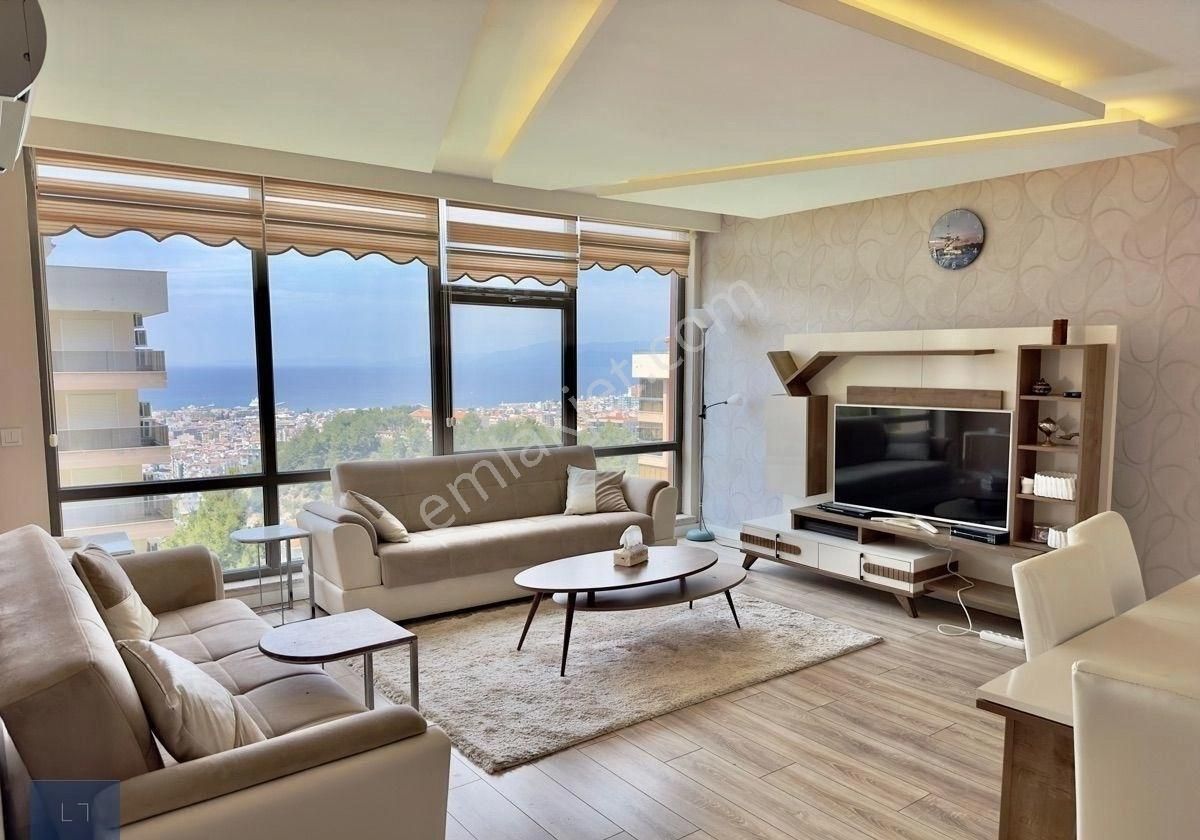 Kuşadası Satılık Deniz Manzaralı Daire