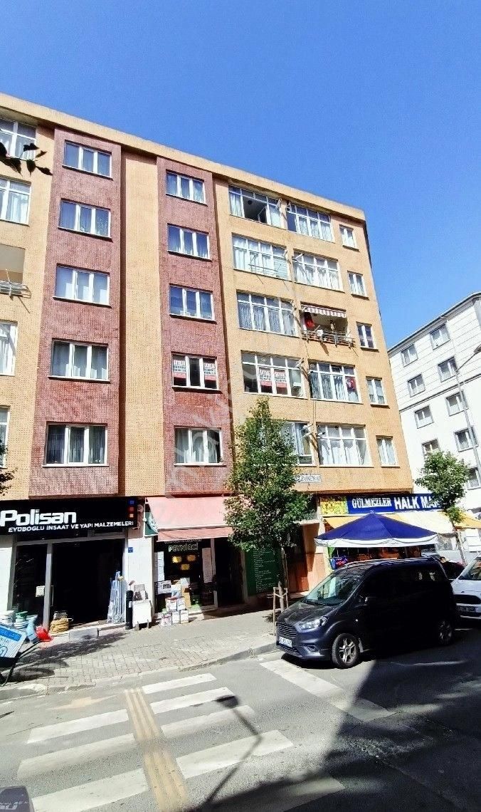 Çorlu Reşadiye Mah Ana Cadde Üzeri 225m2 Satılık İskânlı İşyeri