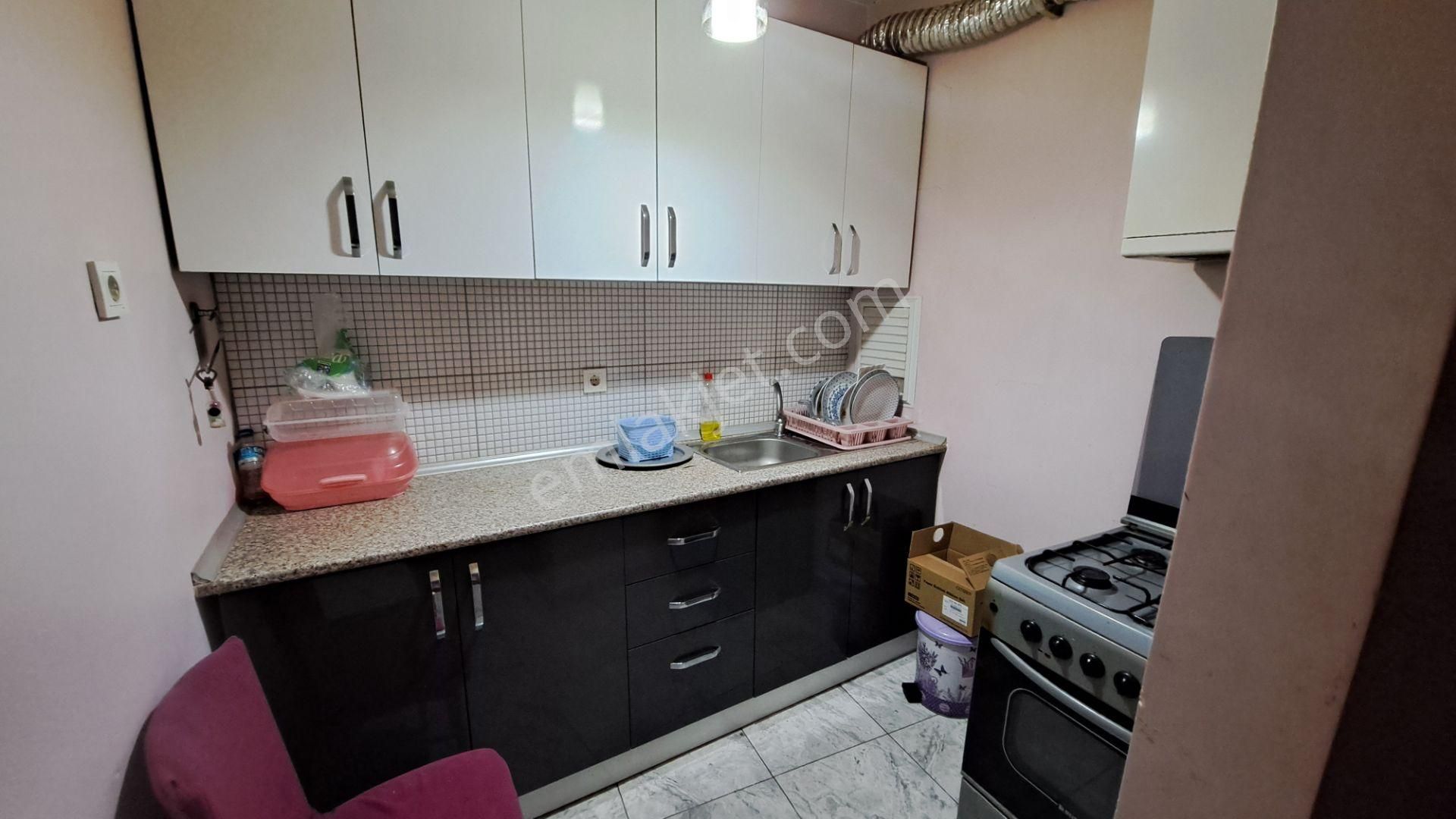 Fatih Hacıkadın Cad.kiralık Eşyalı Daire