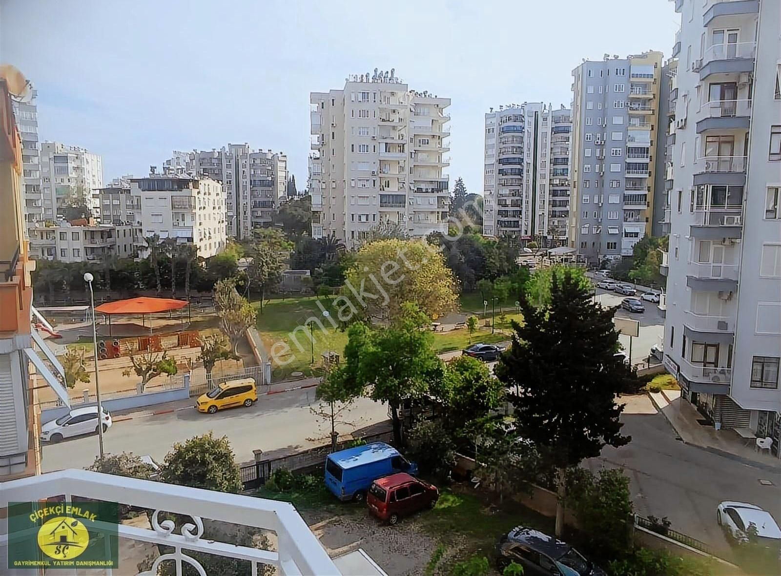 H.ömer Çağıran İ.öğretim Okulu' Yanı, 3+1, 180m2, Kiralık Daire