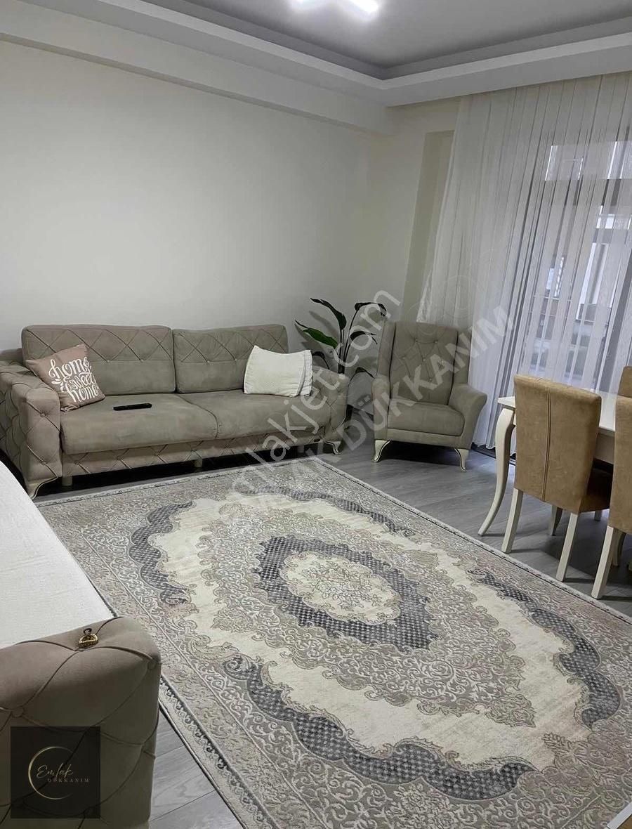 Kartepe Bağdat Caddesi Prestij 3 Sitesinde Yüksek Giriş