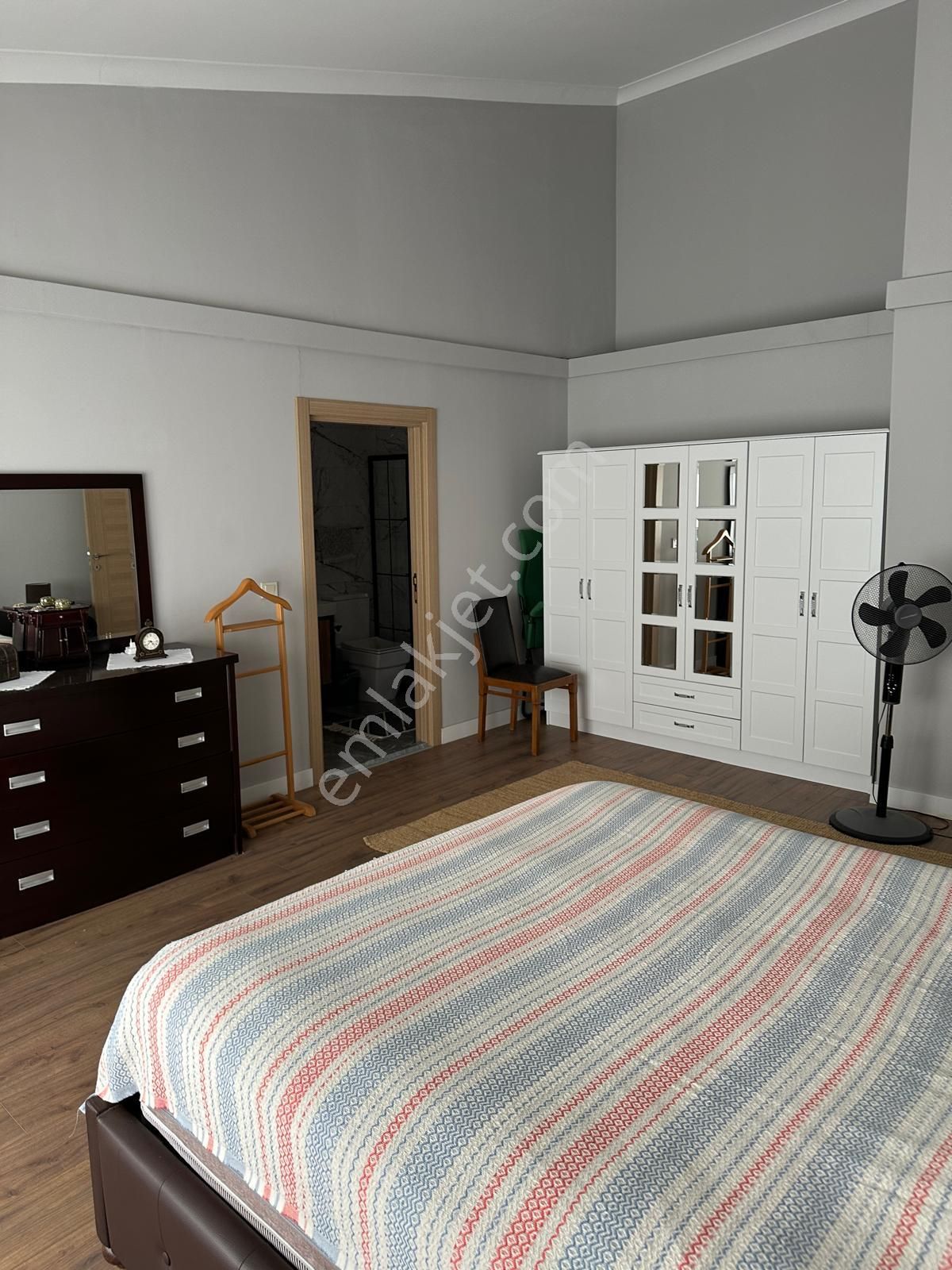 Dikili'de 17 Dönüm Arazi İçinde 3+2 (eşyalı) Özel Yaşam Alanı - Görsel 28