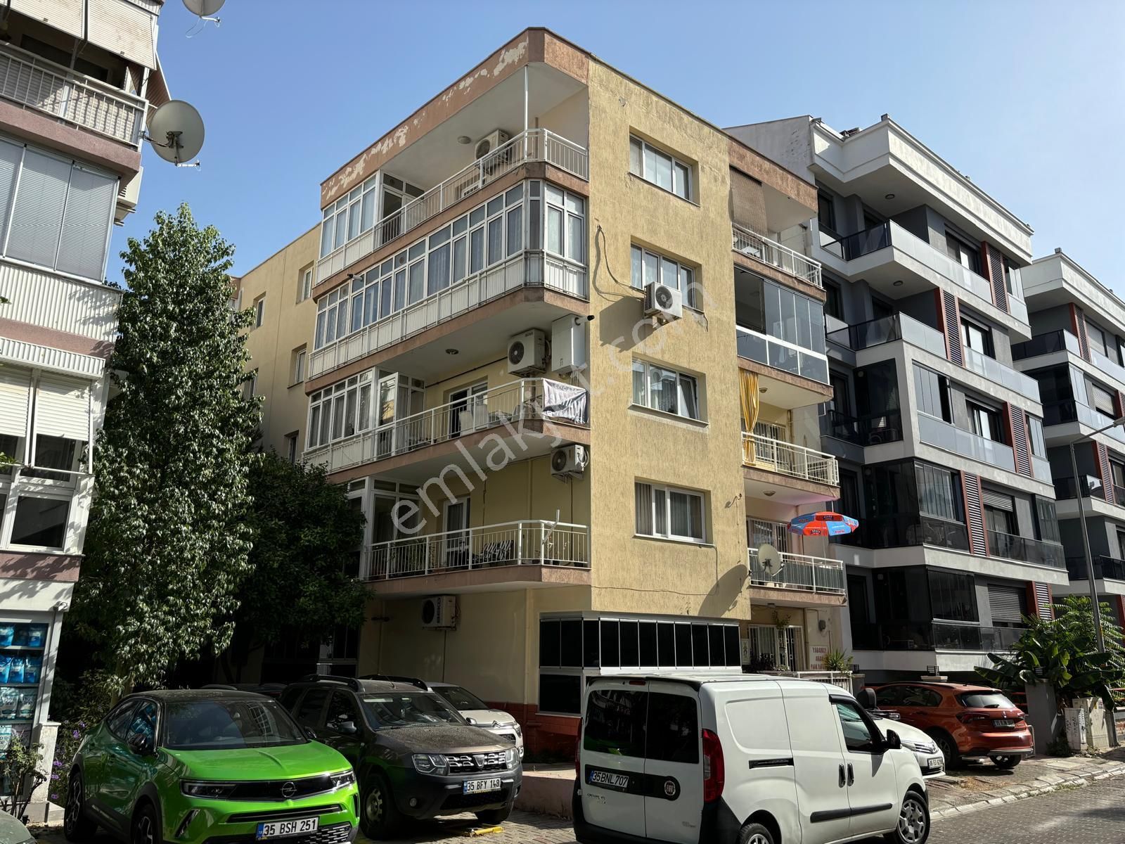 Locate'den Prof. Yusuf Vardar Sk.ta Satılık Tadilatlı 3+1 Daire - Görsel 3