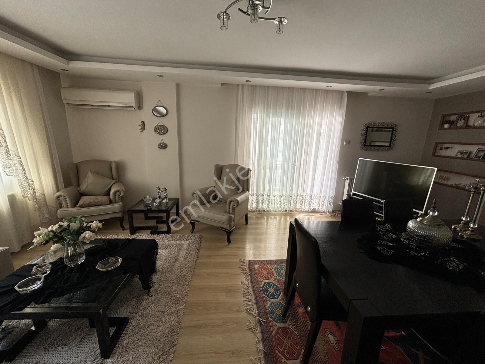 Locate'den Prof. Yusuf Vardar Sk.ta Satılık Tadilatlı 3+1 Daire - Görsel 17