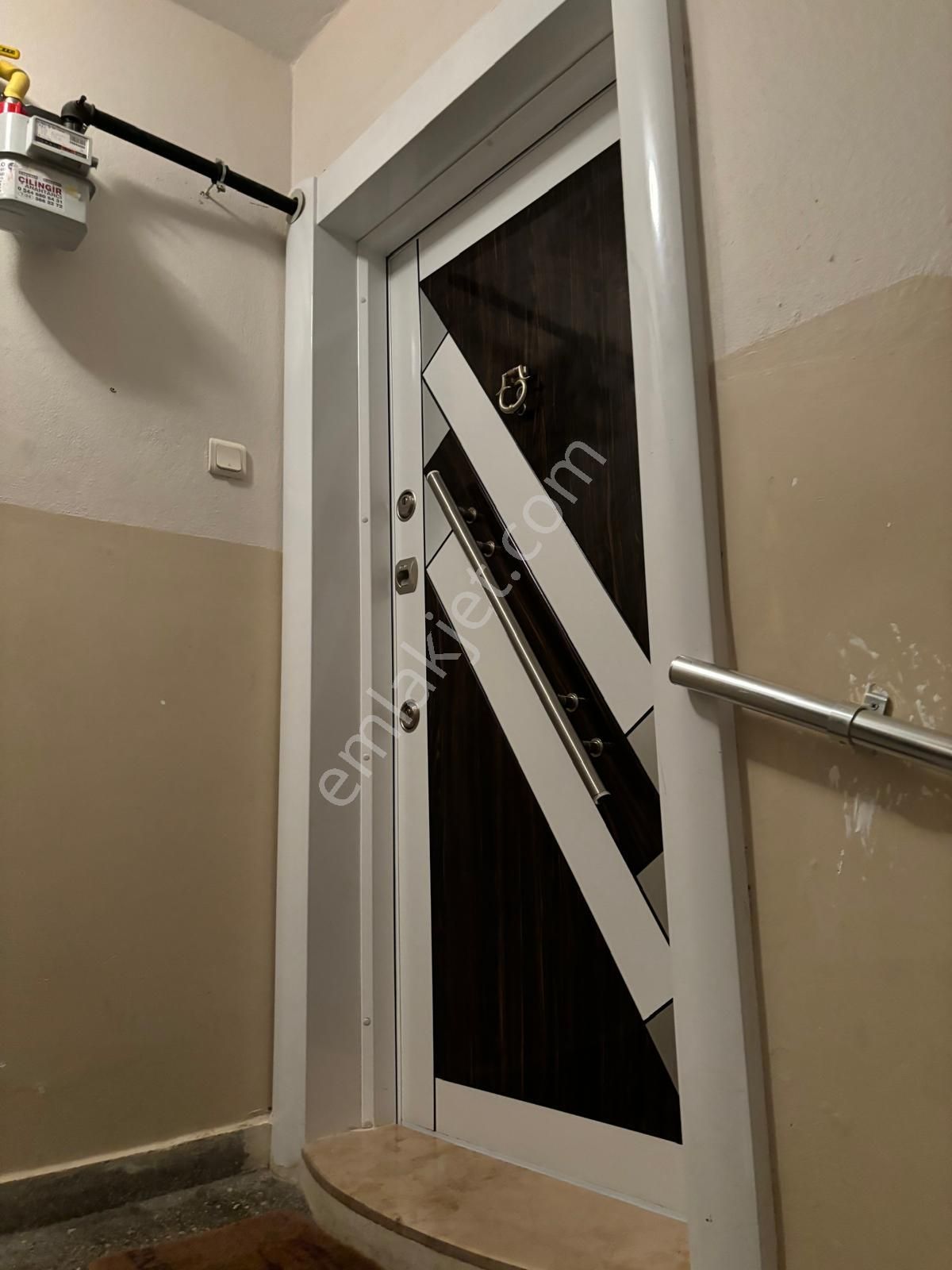 Locate'den Prof. Yusuf Vardar Sk.ta Satılık Tadilatlı 3+1 Daire - Görsel 11