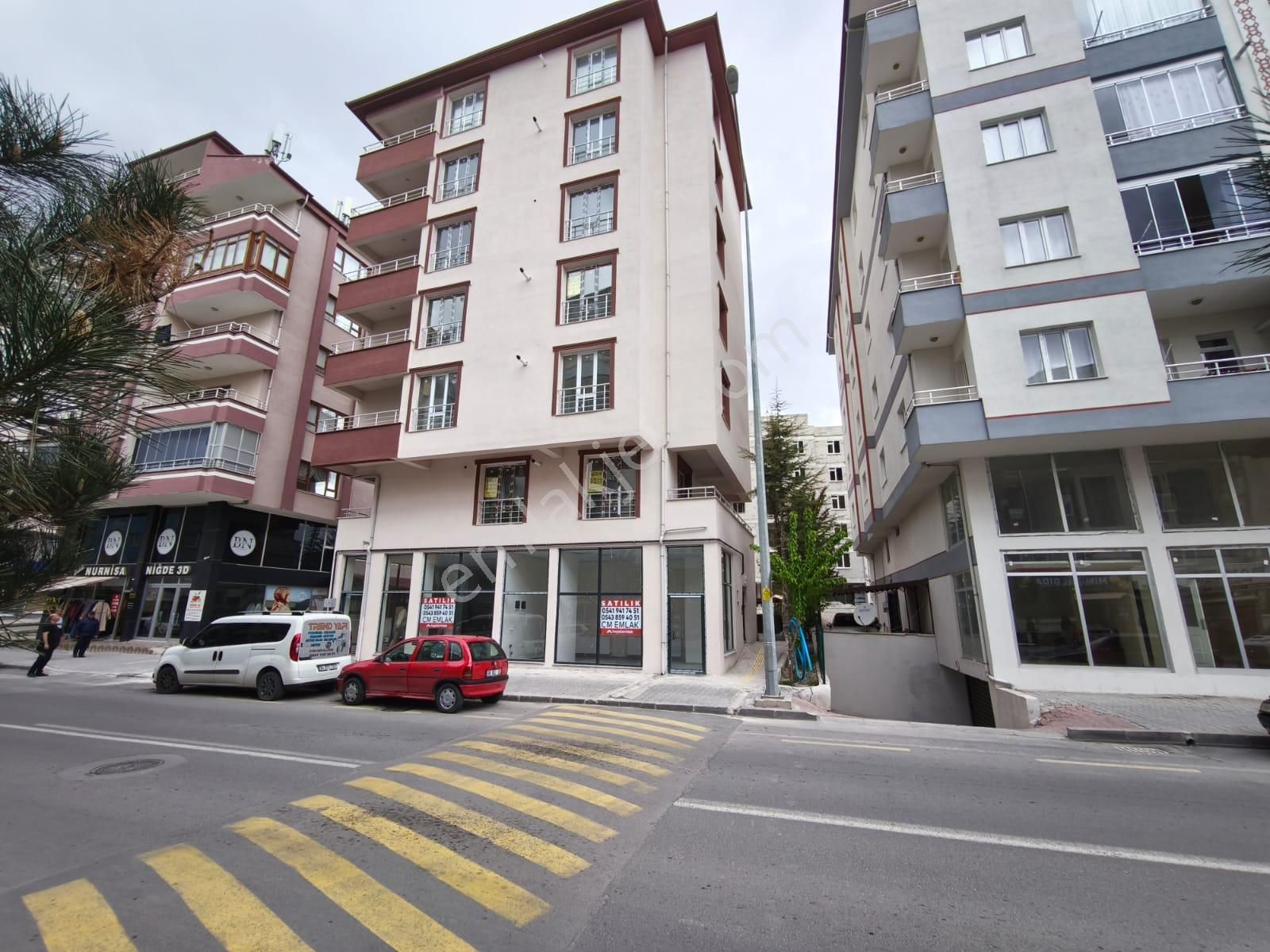 Cm Emlaktan, Efendibey Mah. Amas Yolu 30 M2 Satılık İşyeri