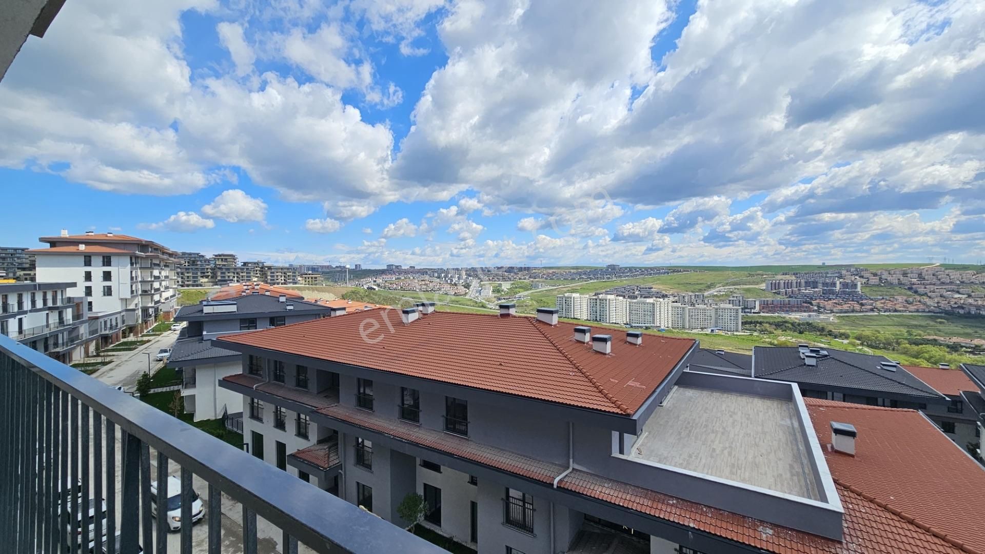 Emlak Konut Vadi Evleri 3+1 Satılık 198 M2 En Büyük Daire Tipi
