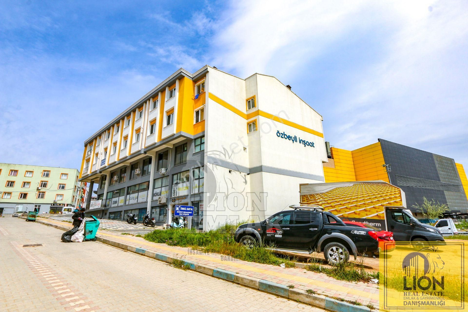 Bandırma 17 Eylül Mahallesinde 1+1 Eşyalı Lüks Tasarım Daire