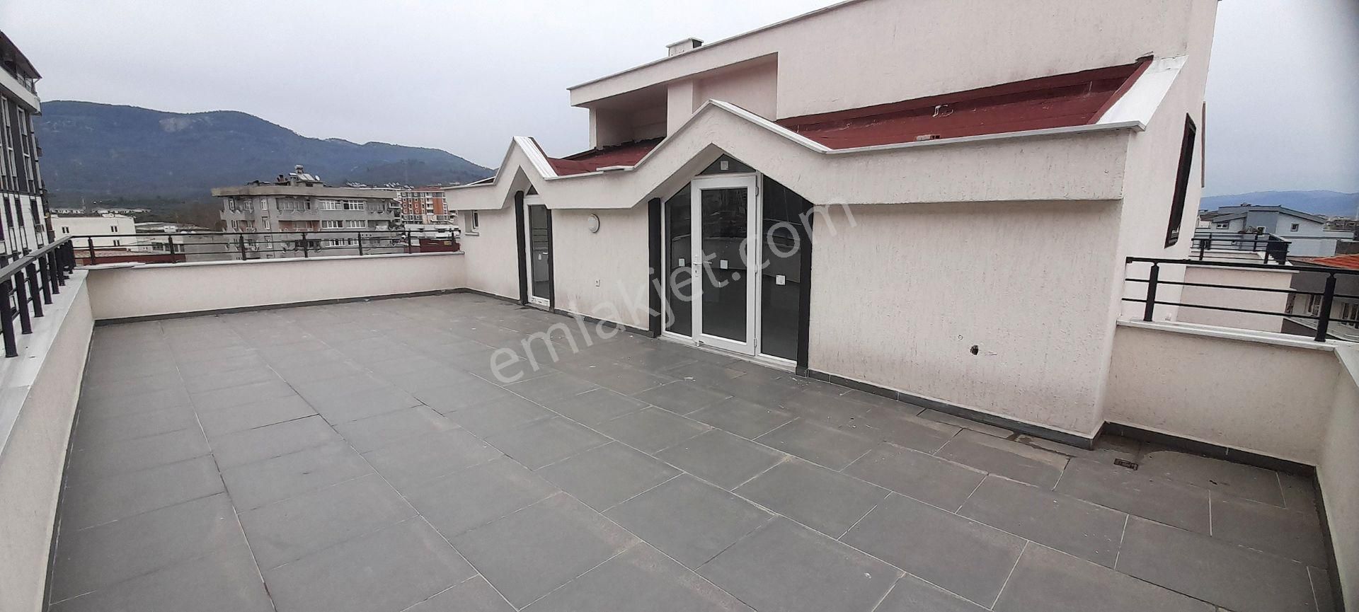 Rw Nefes'ten; Edremit'te, Doğalgazlı Asansörlü 3+1 Dubleks Daire