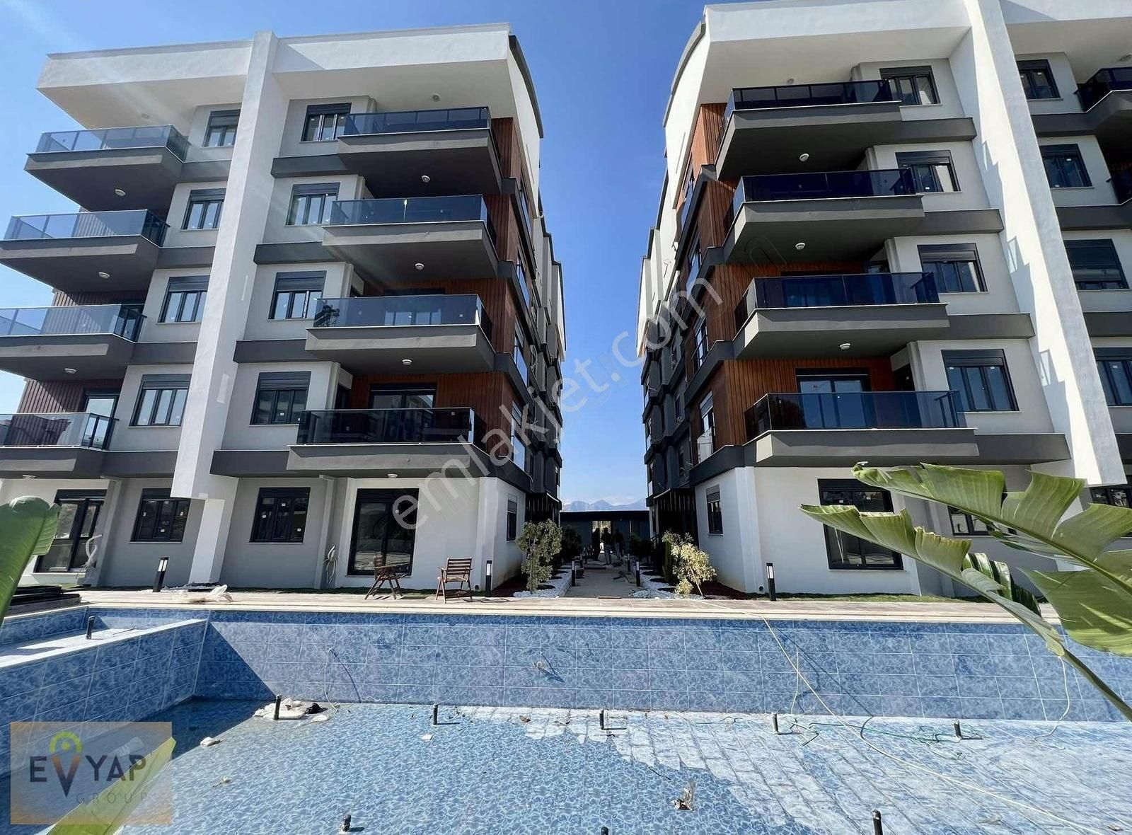 Çankaya'da Sıfır Site İçi 2+1 Lüks Yaşam Alanları !