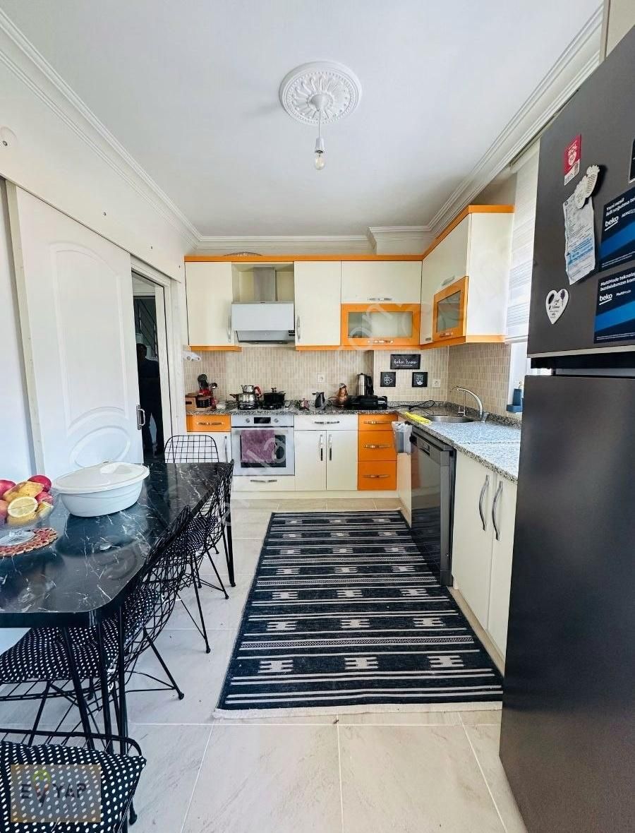 Kanal'da 4+1 Köşe Başı Satılık Dubleks Daire