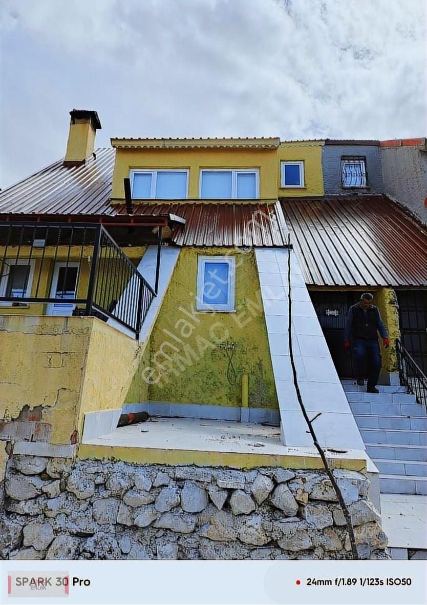 Fesli Kan Yaylası Mor Yerde Site İçinde Kiralık Mobilyalı Villa