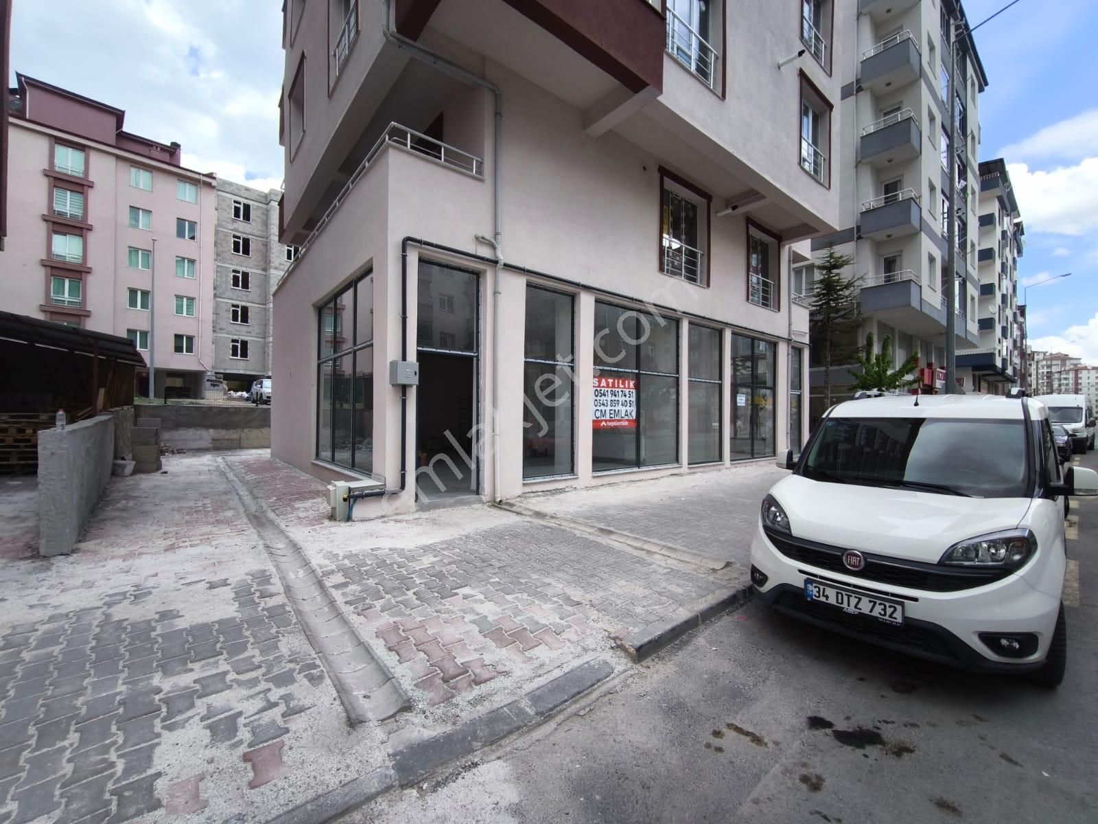 Cm Emlaktan, Efendibey Mah. Amas Yolu 2 Cepheli 75 M2 Satılık İşyeri