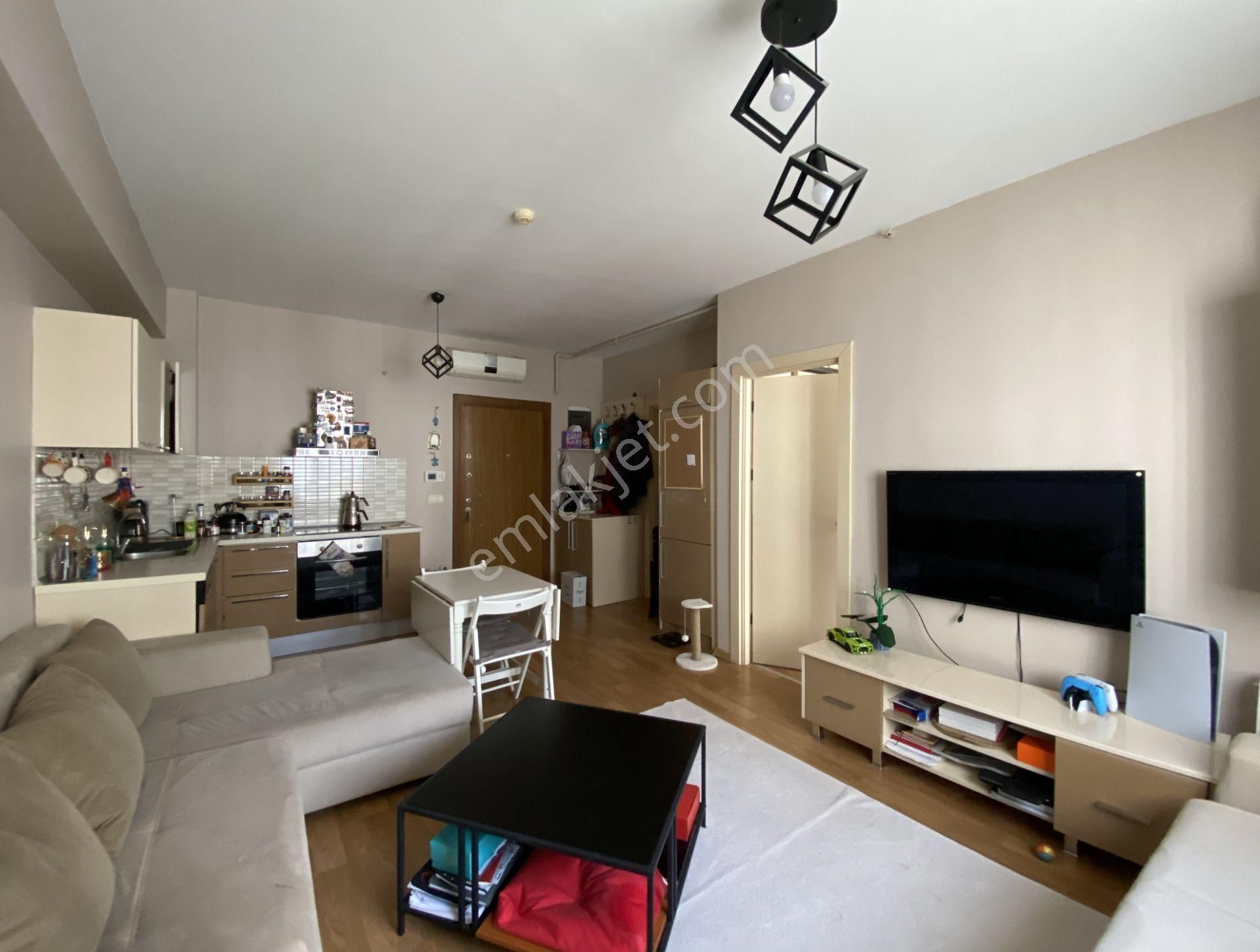 Fırsat Satılık Full Eşyalı 1+1 Residence Esenyurt/piri Reis Mah