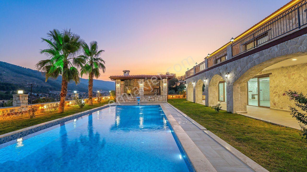 Doğanın Ortasına Lüks 6+1 Malikane - Görsel 2