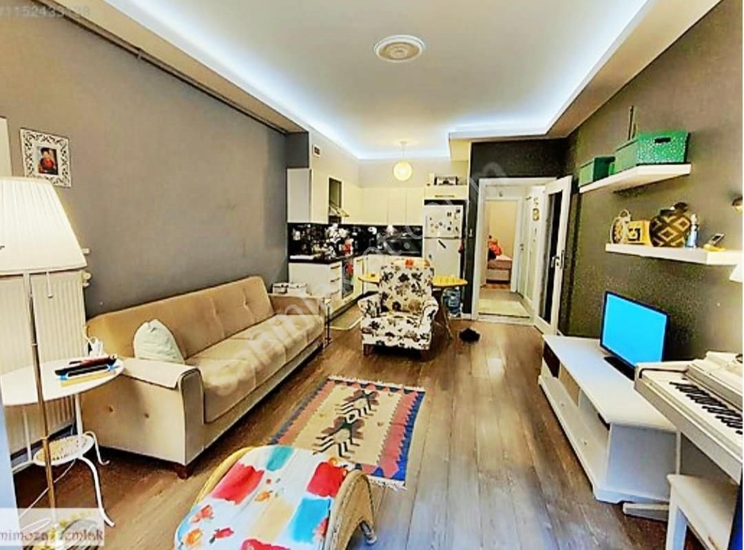 Kadıköy Suadiyede Bahçeli 2+1 Satılık Daire Troykadan