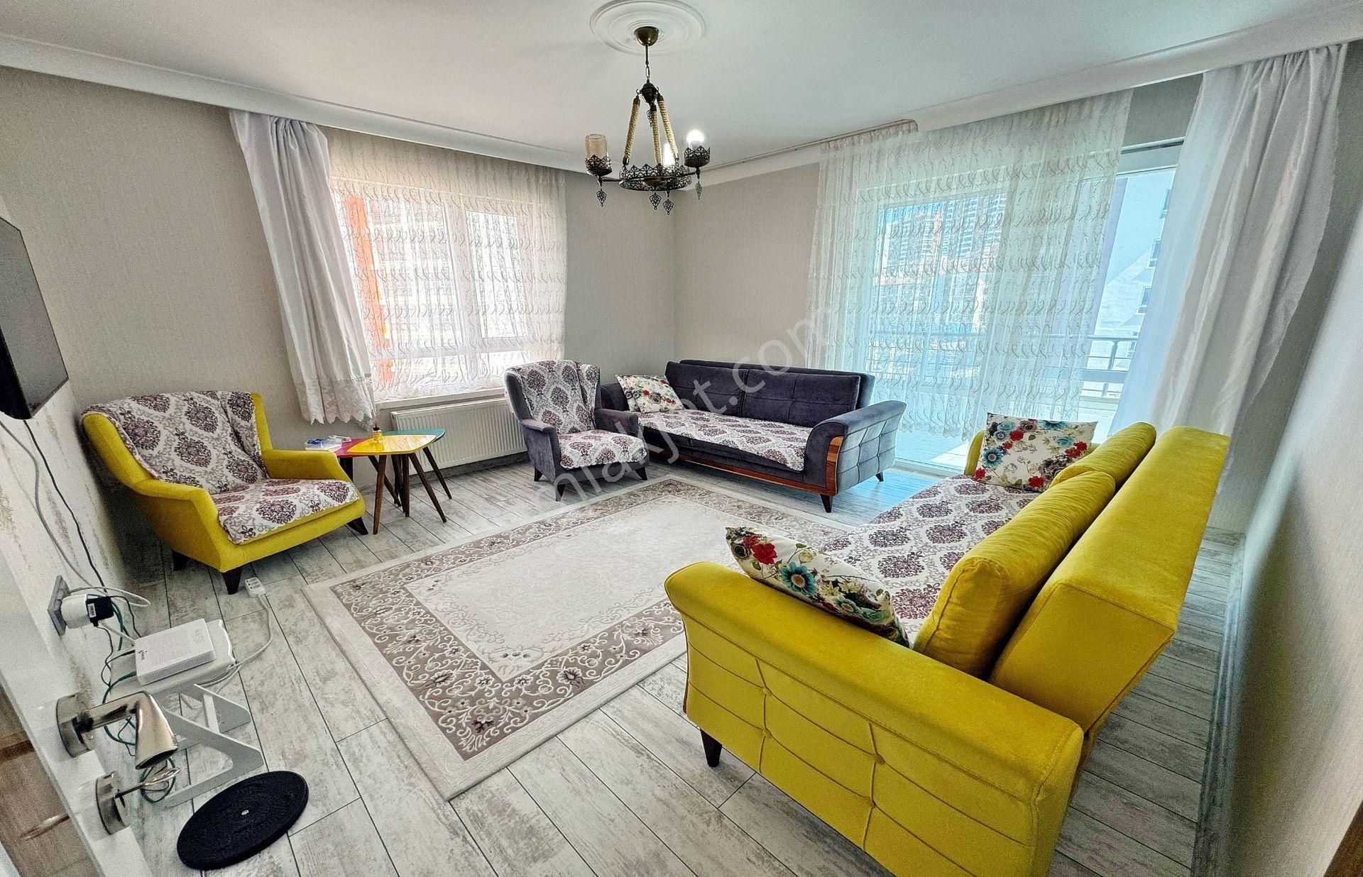 Yükseltepe Vadikent Karşısınde Ebeveyn Banyolu Asansörlü Yapılı Ara Katta 3+1 Daire