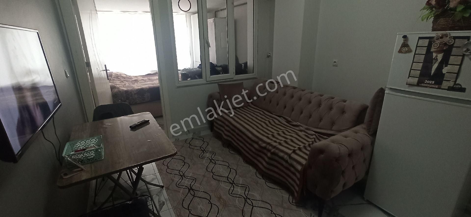 Sahibinden 1+1 Çınarda Ön Cephe