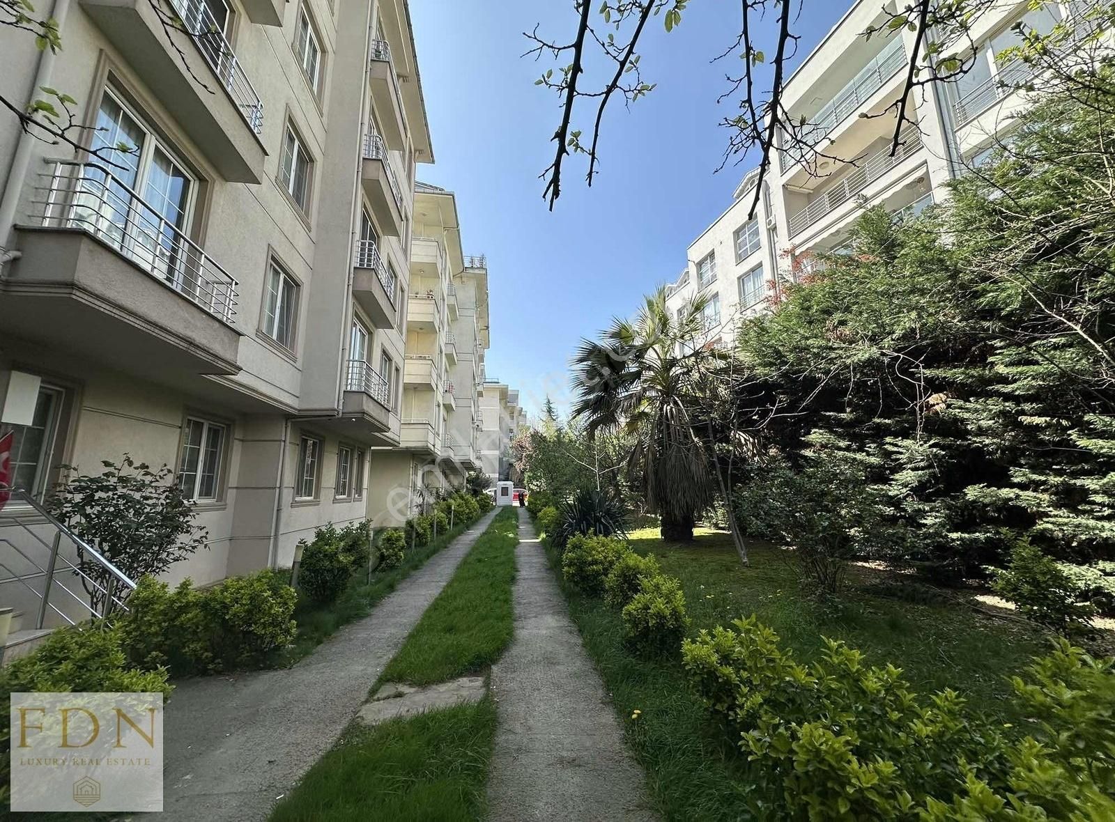 Göktürk İstanbul Caddesinde Çok Geniş 6+1 Satılık Daire