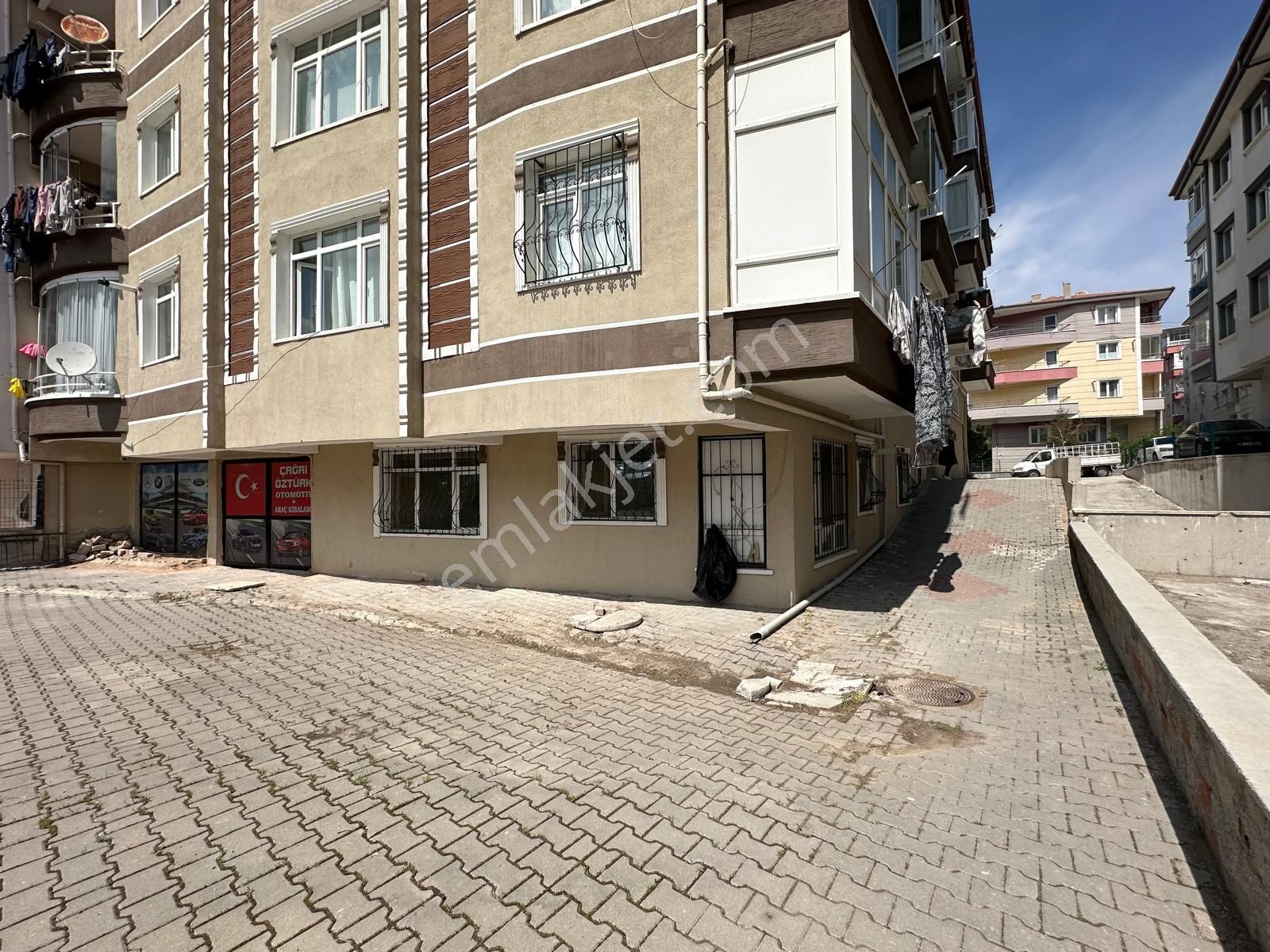 İstasyon Mahallesinde 3+1//115m2