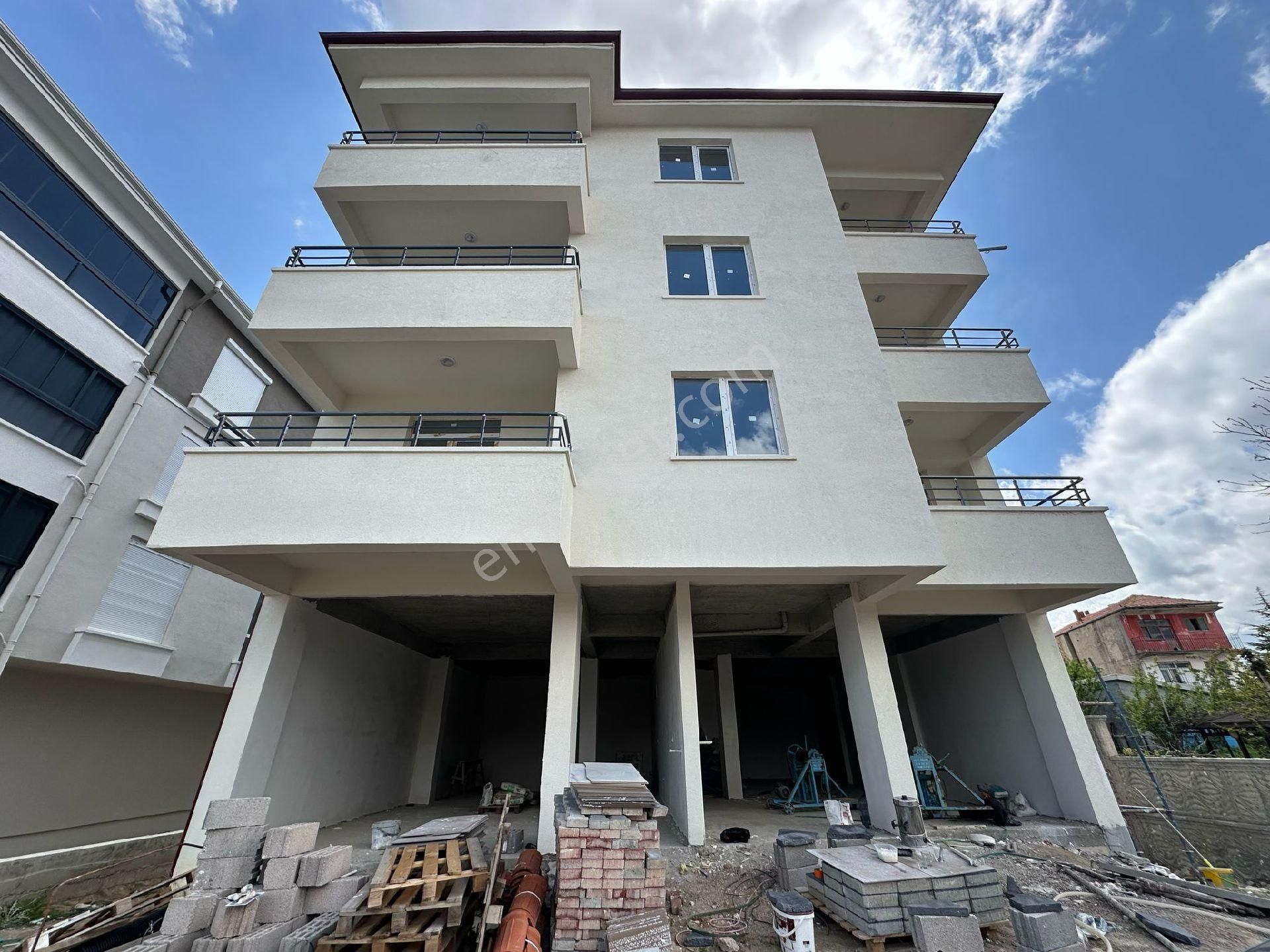 Taşpınar Gayrimenkul'den Satılık Ortaköy De Semt Pazarı Yanı 2+1 Daire